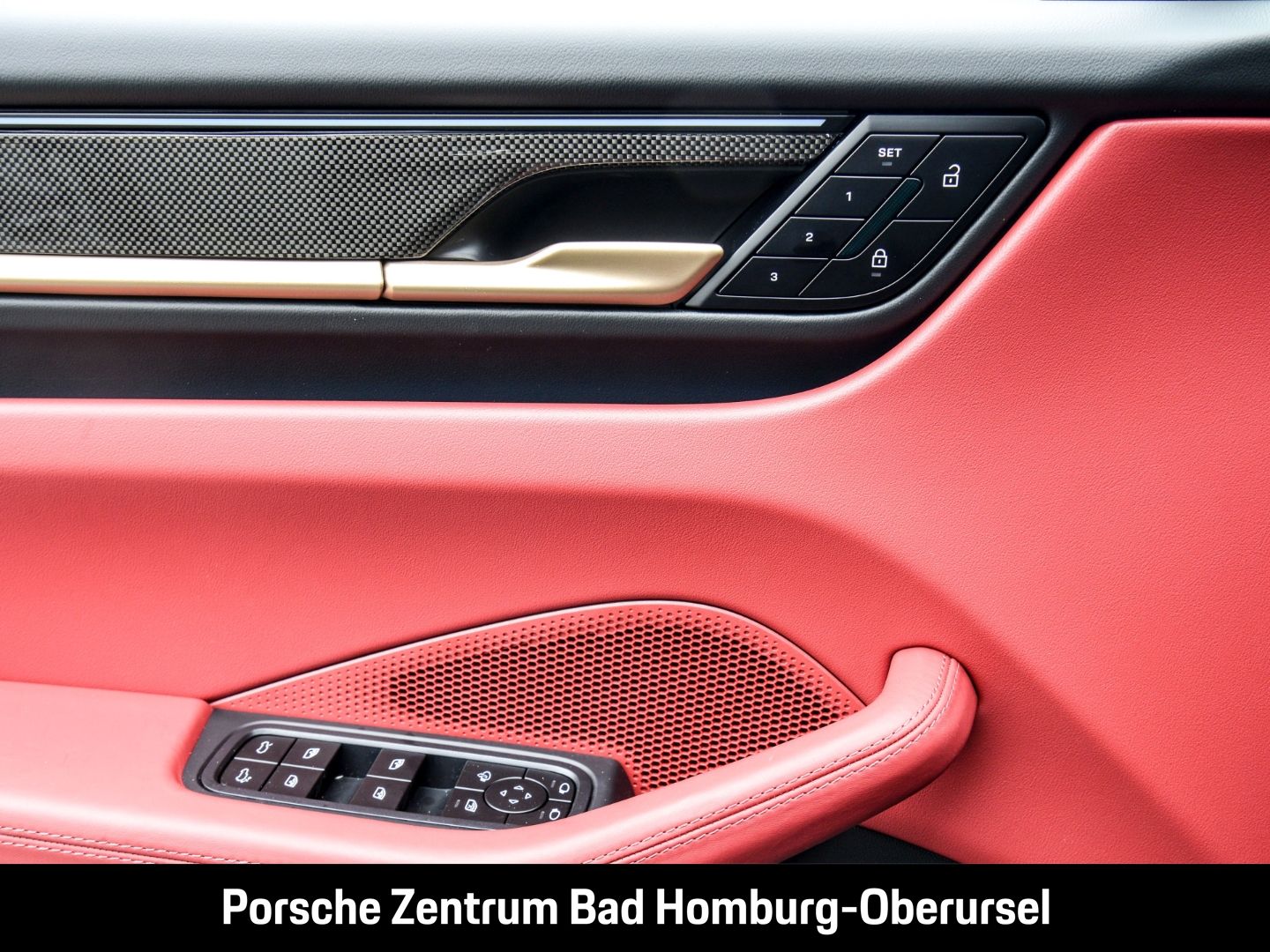 Porsche Macan Turbo - Samsaru's Car Outlet