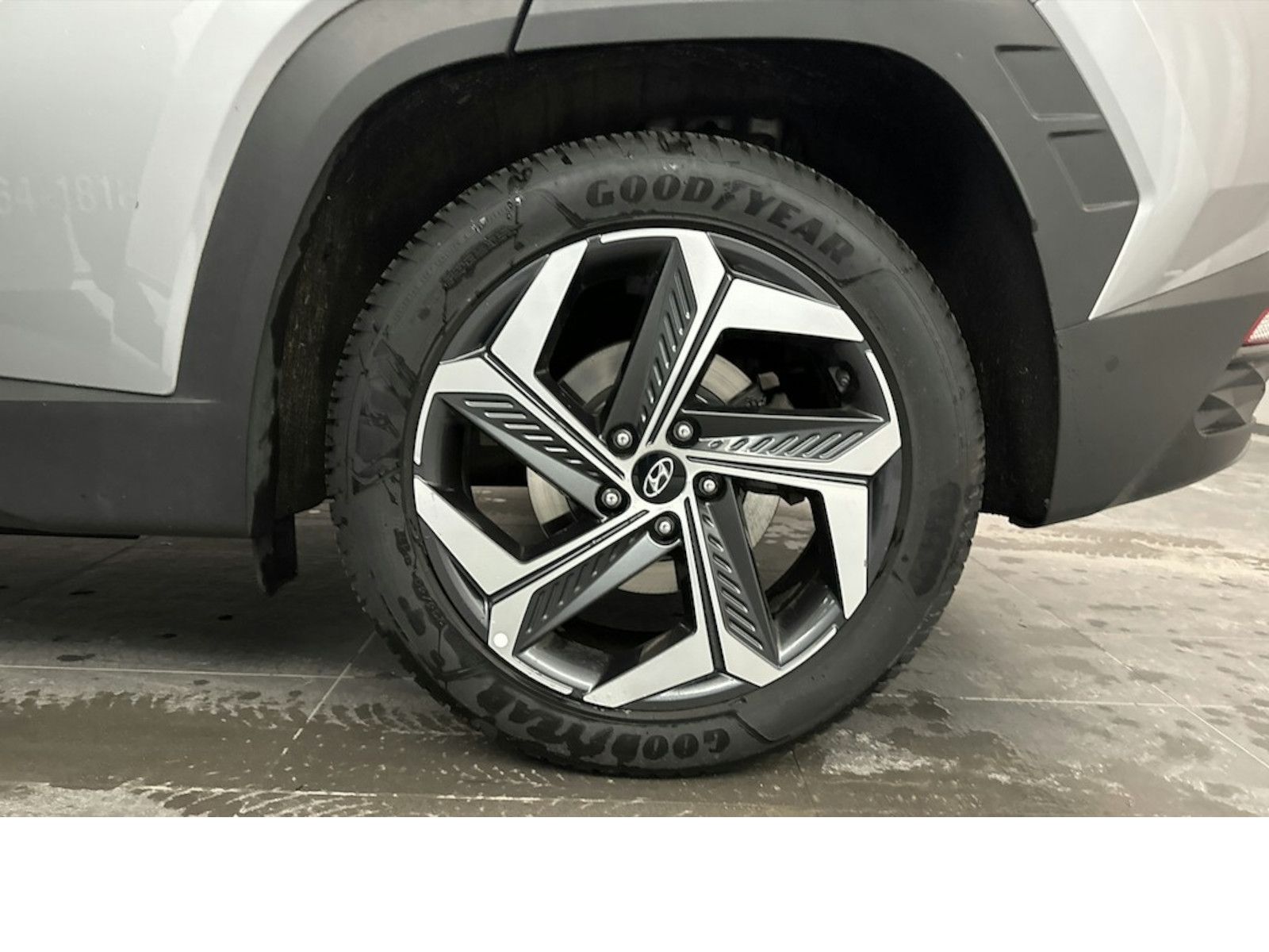Hyundai Tucson Prime Plug-In Hybrid 4WD 1.6 AKK , Standh