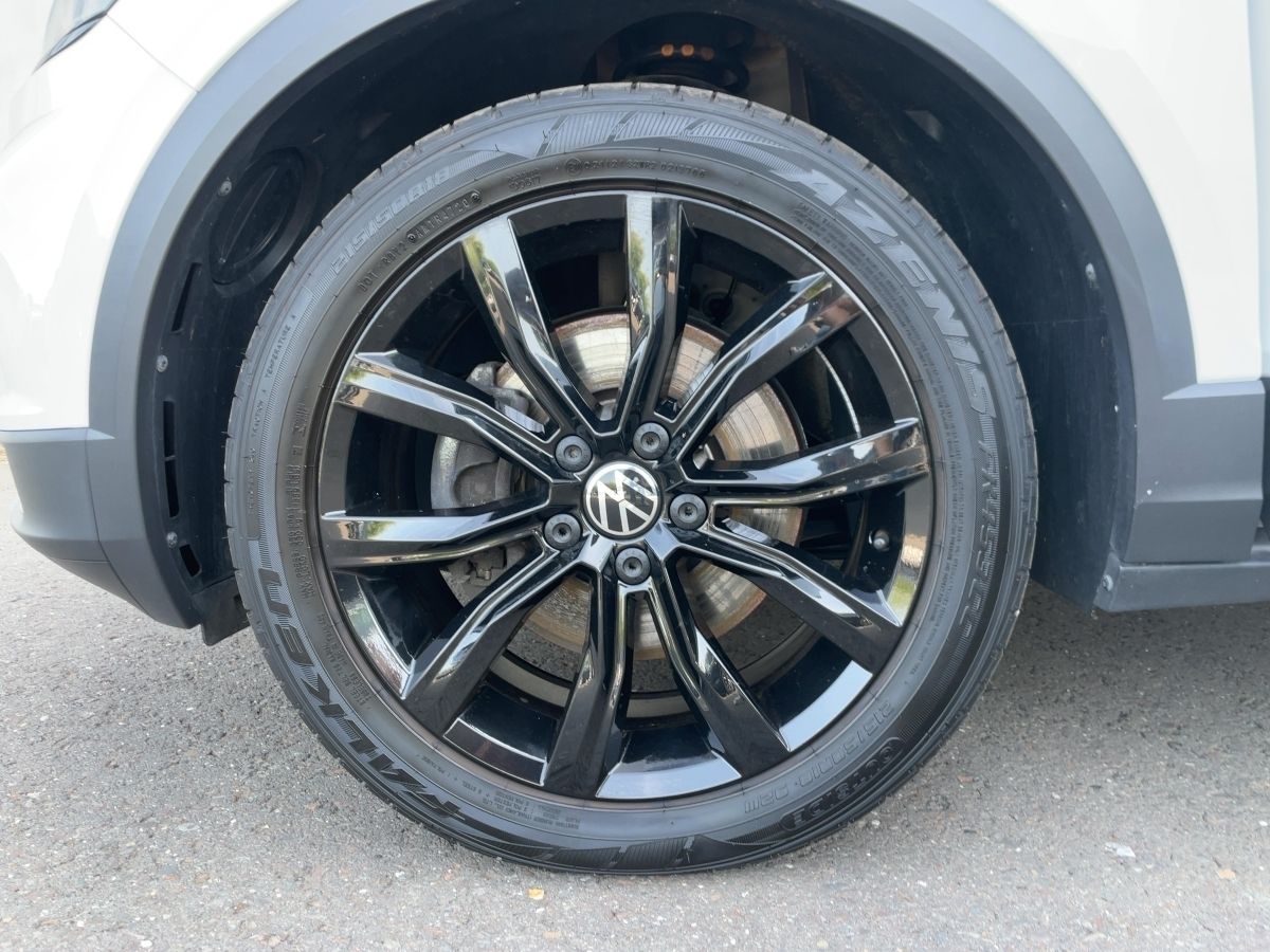 Volkswagen T-Roc 2.0 TSI 4Motion Sport - Samsaru's Car Outlet