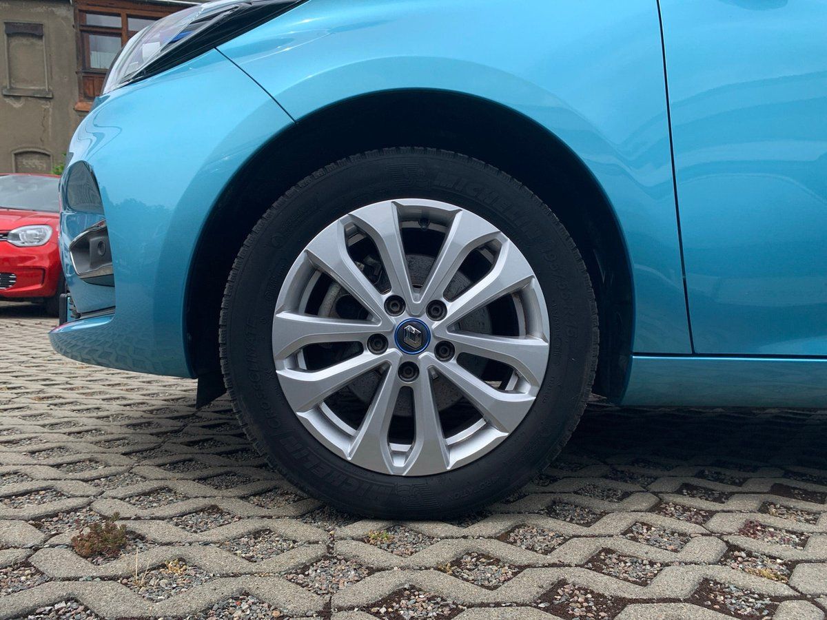 Renault ZOE EXPERIENCE R135 Z.E. 50 - Samsaru's Car Outlet