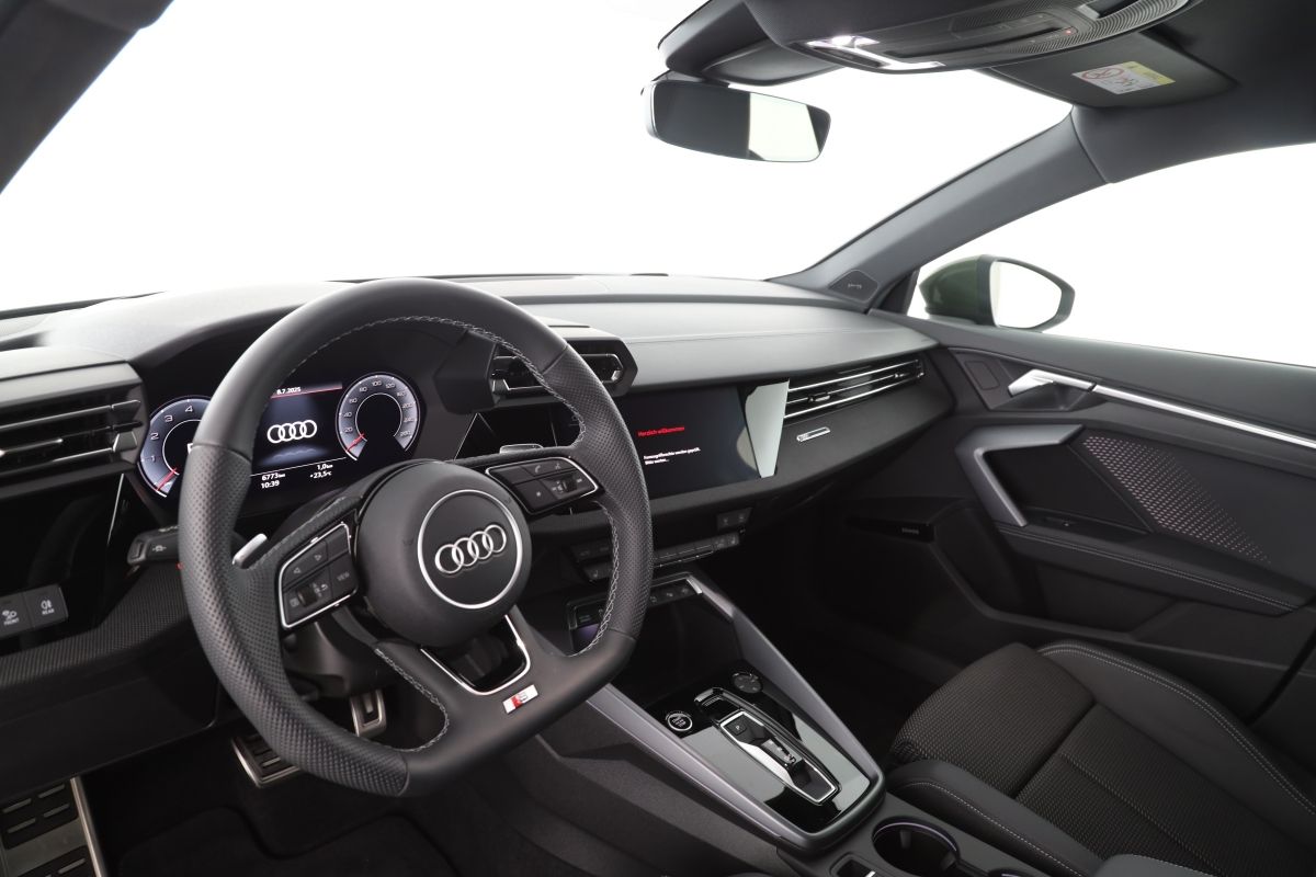 Audi A3 Sportback 30 TFSI S tronic S line - Samsaru's Car Outlet