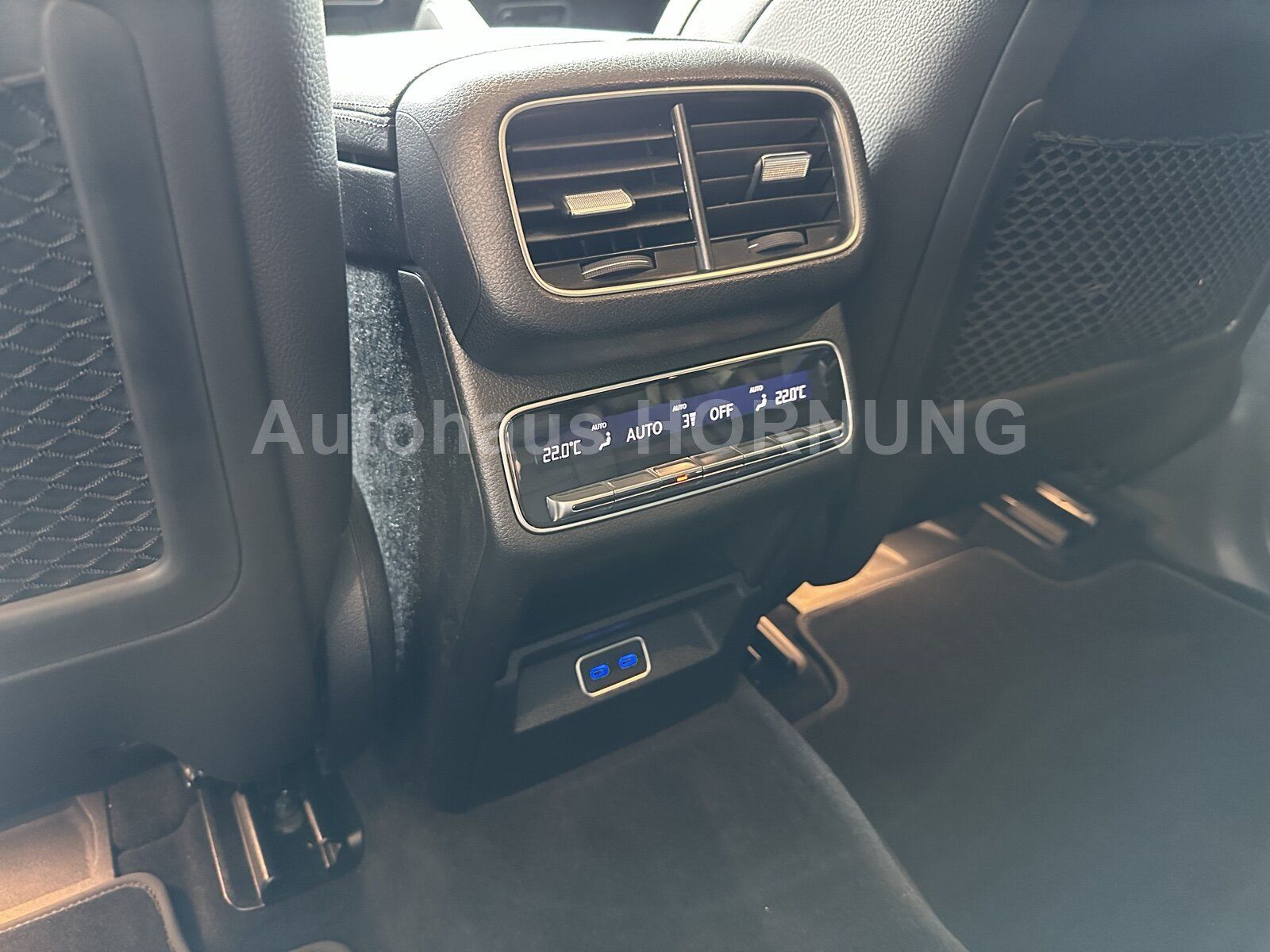 Mercedes-Benz GLE 450 d 4MATIC AMG 360° STH DIST PANO AHK BURM