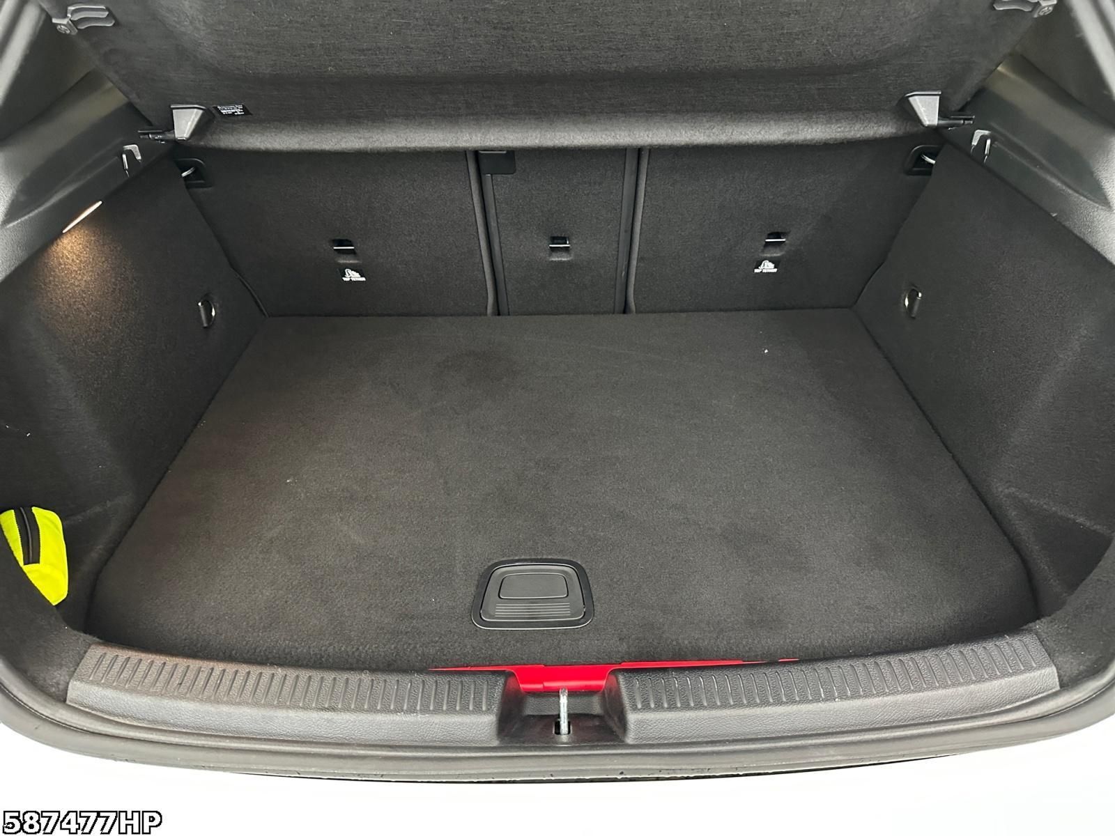Mercedes-Benz A 250 e AMG - Samsaru's Car Outlet