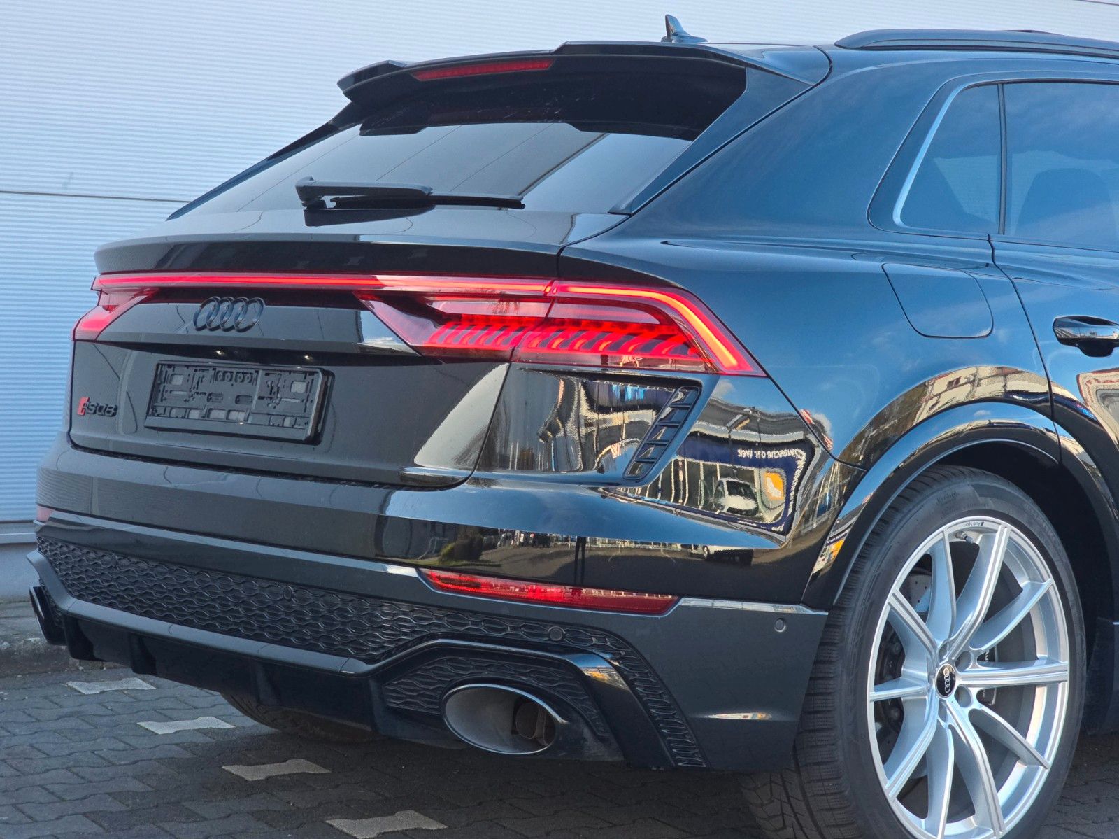 Audi RSQ8 (Massage/Ceramic/360 Kamera)