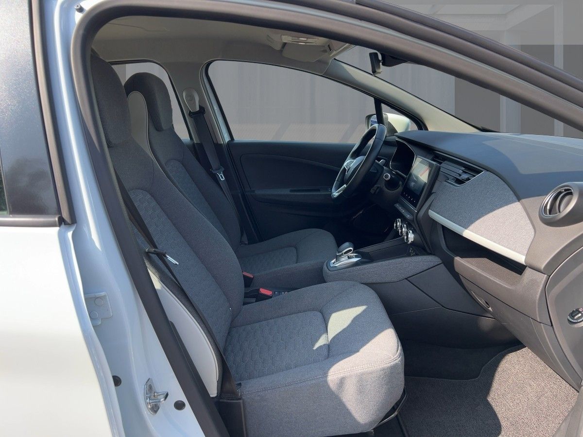 Renault ZOE EXPERIENCE R110 - Samsaru's Car Outlet