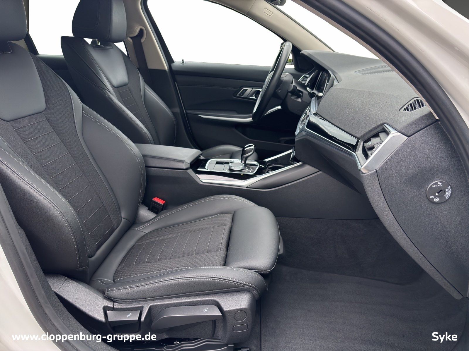 BMW 320e Sport Line - Samsaru's Car Outlet