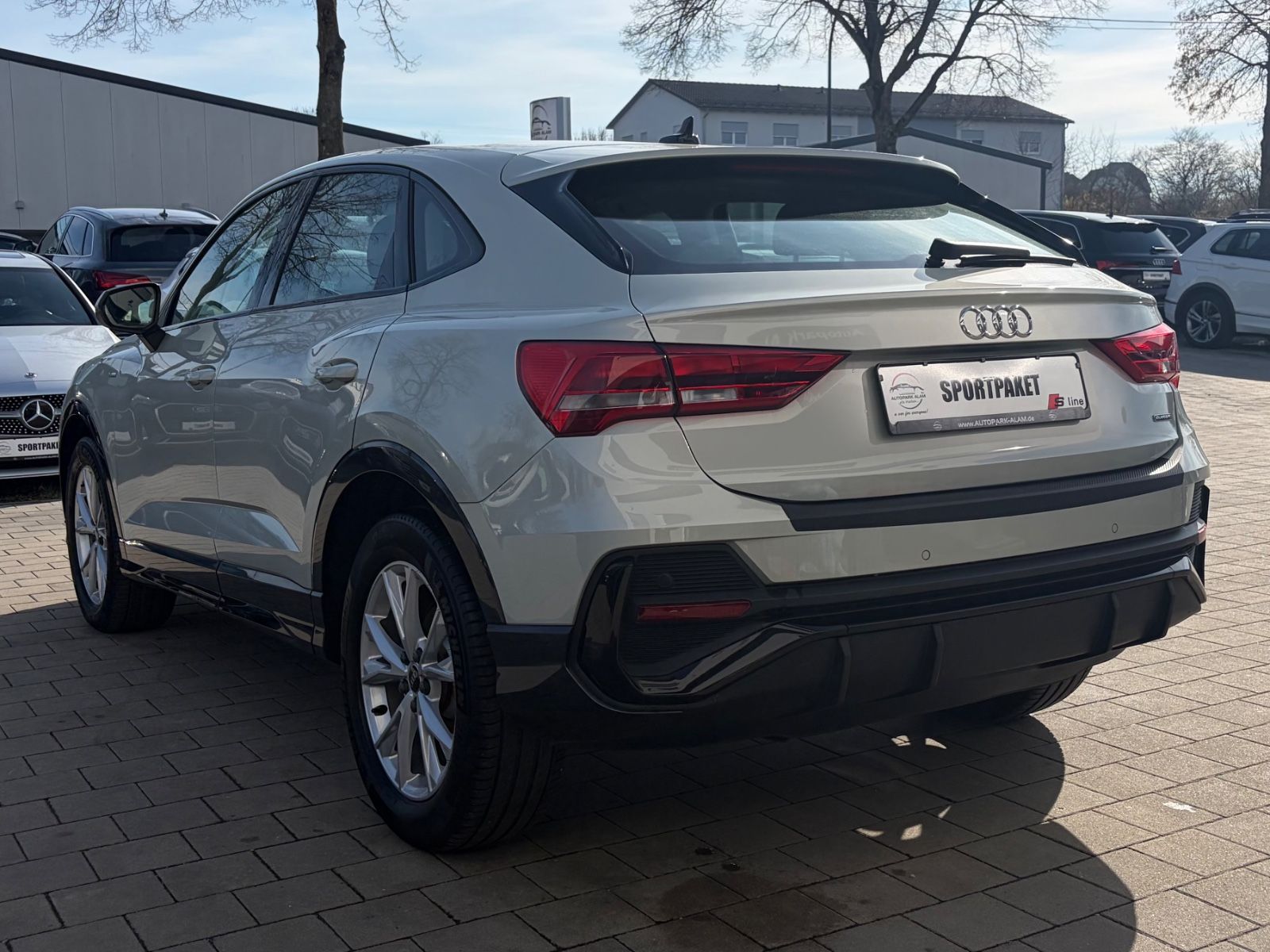 Audi Q3 SB 35 TDI quattro S line ACC DAB Optik ViCo