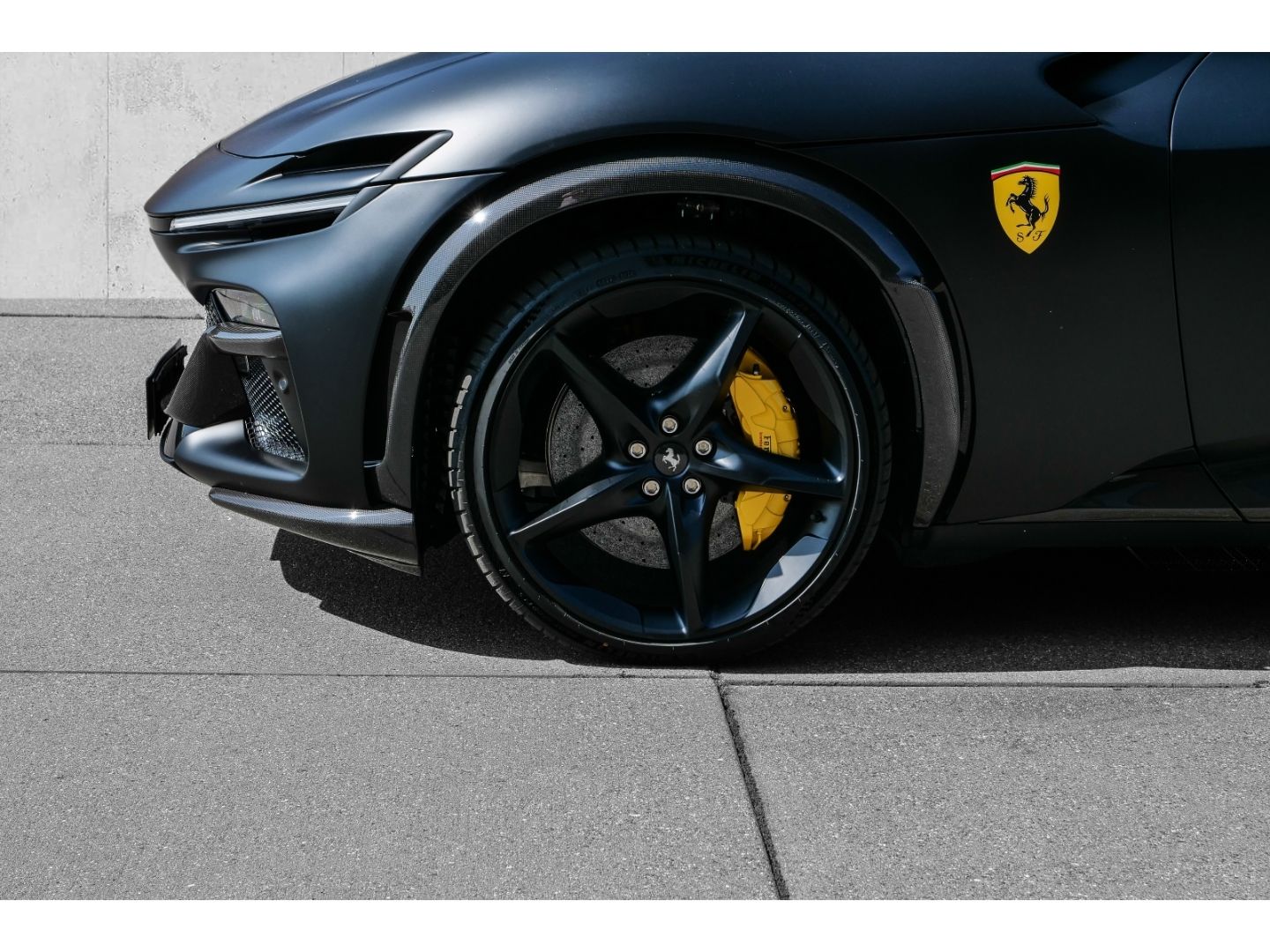 Ferrari Purosangue - Samsaru's Car Outlet