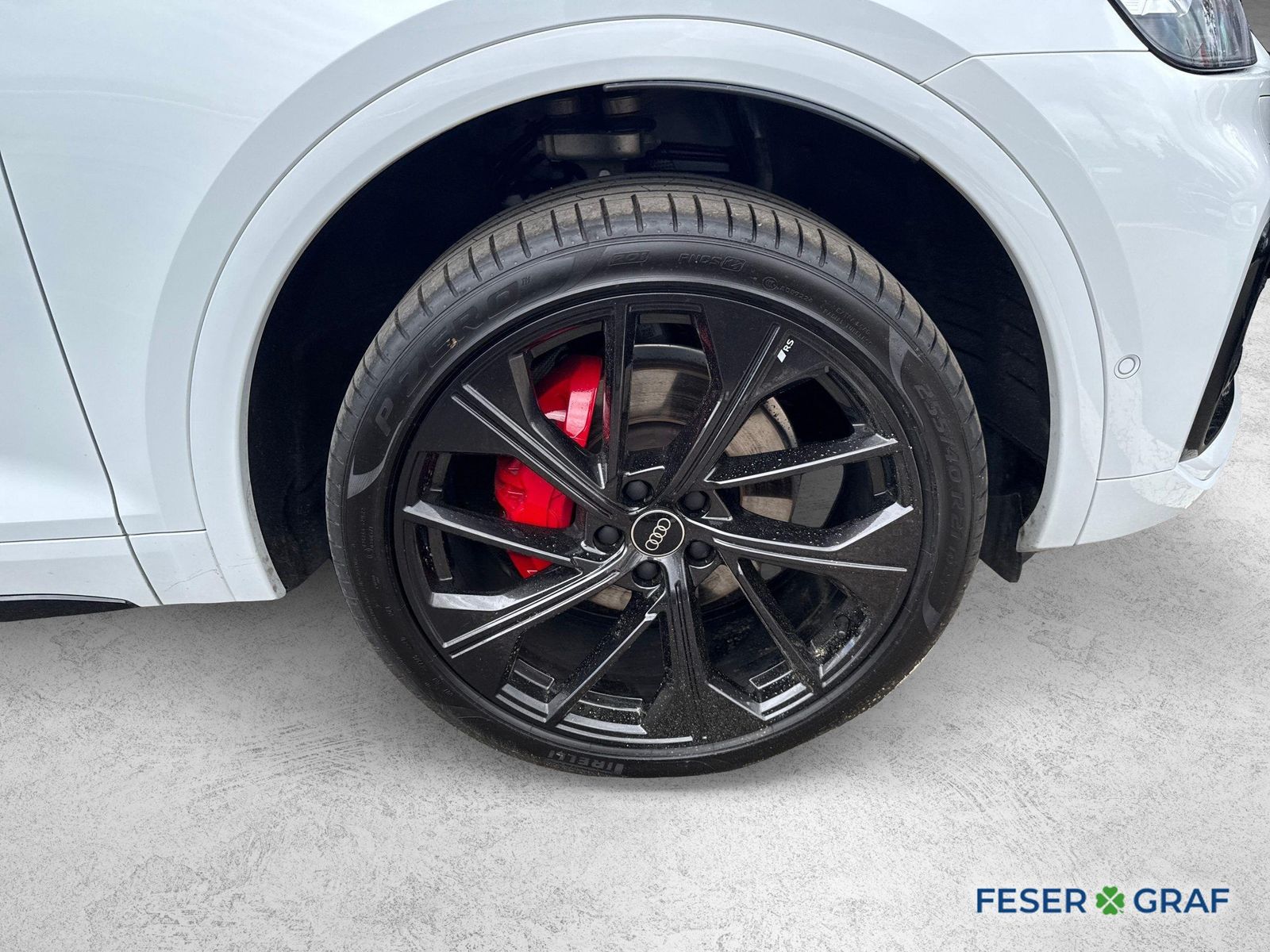 Audi Q5 40 TDI quattro S line - Samsaru's Car Outlet