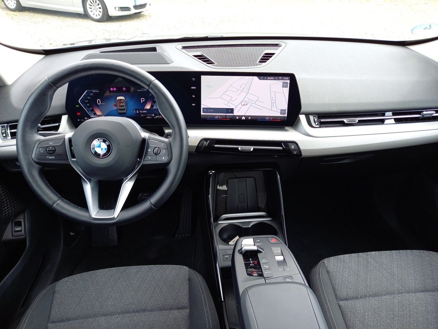 BMW X1 xDrive20d - Samsaru's Car Outlet