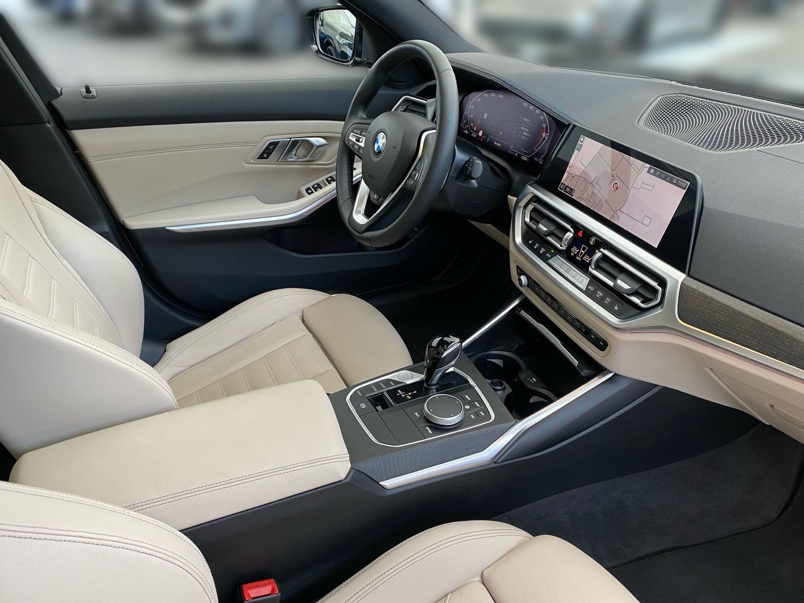 BMW 330d xDrive Touring Luxury - Samsaru's Car Outlet