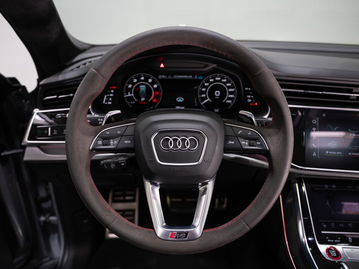 Audi RSQ8 4.0 TFSI QU DESIGN*KERAMIK*DYNAMIK*BLACK*HU