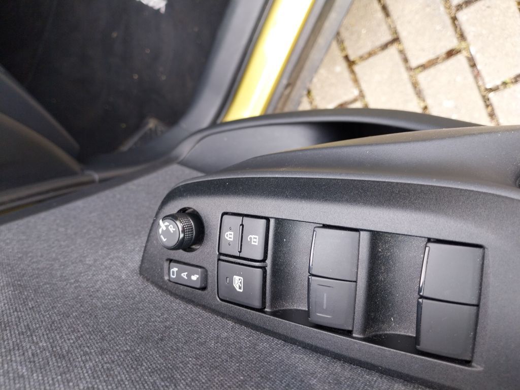 Toyota Yaris Cross Hybrid 1.5 VVT-i Elegant
