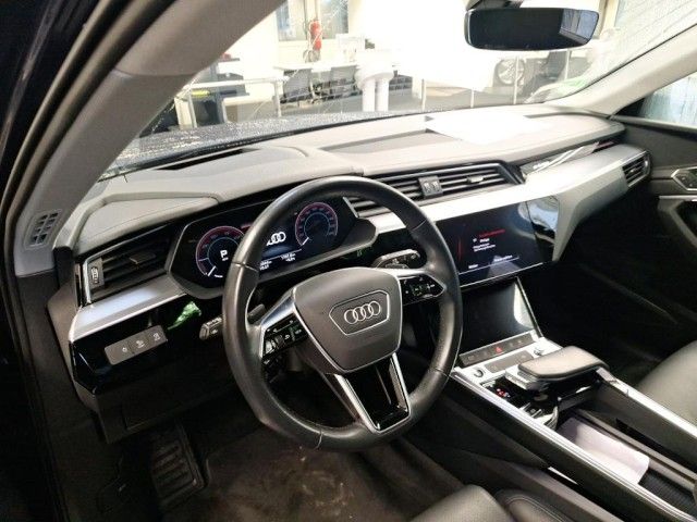 Audi e-tron 55 quattro S line AHK+PANO+HUD+B&O+ACC
