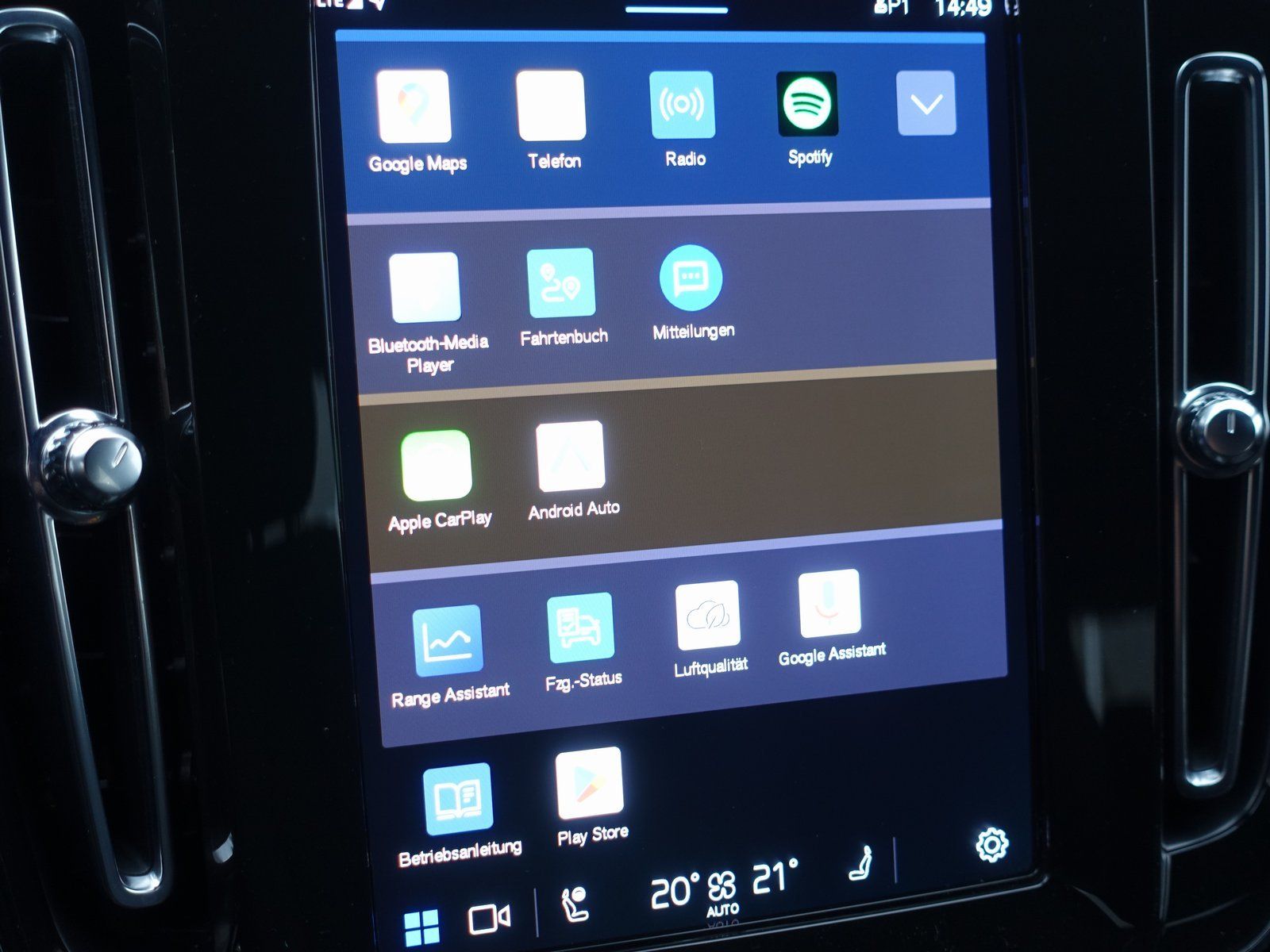 Volvo XC40 Recharge Twin Motor Plus AWD/Kamera/AHK/BLS