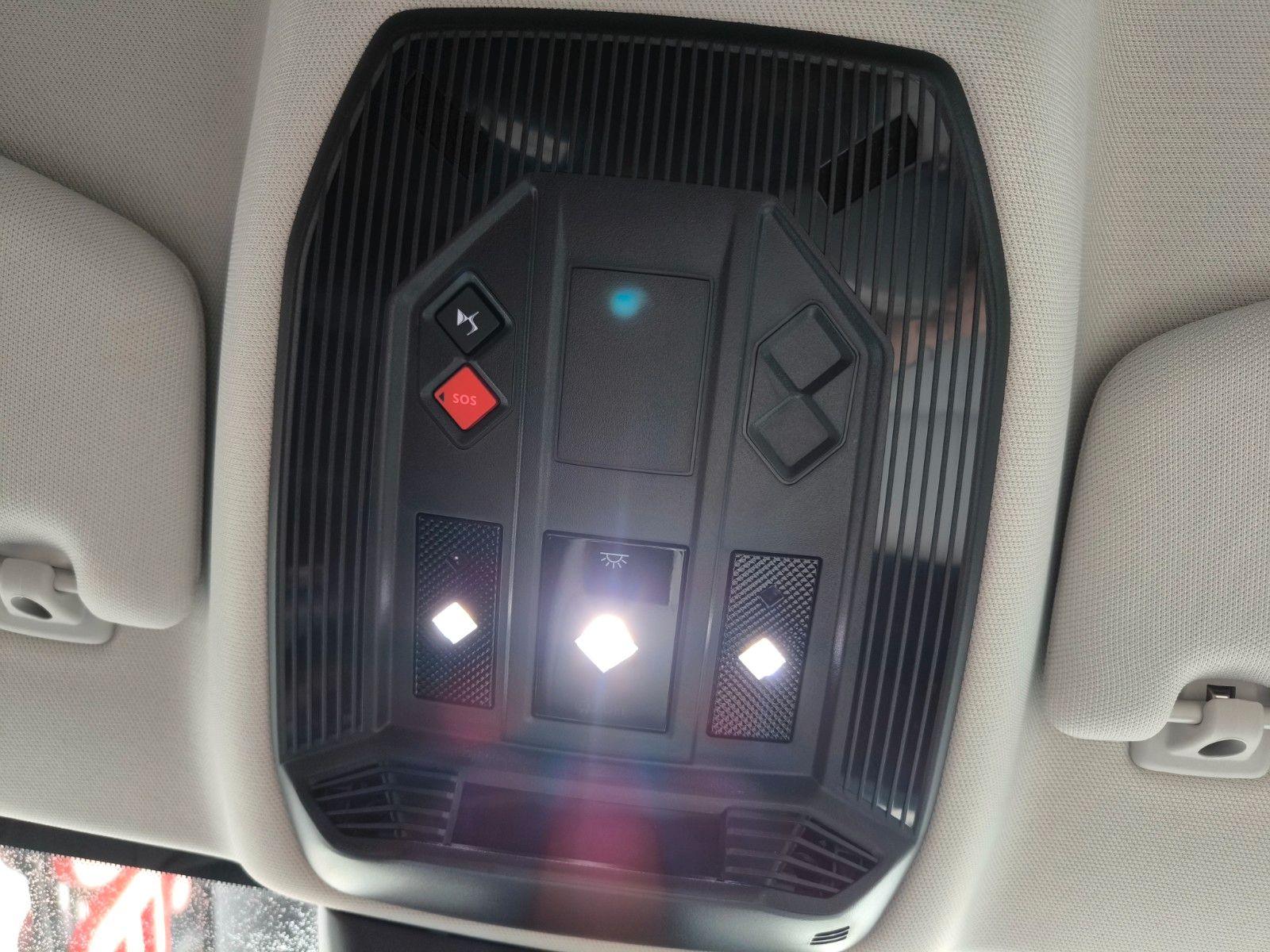 DS Automobiles DS 4 Esprit de Voyage PureTech 130