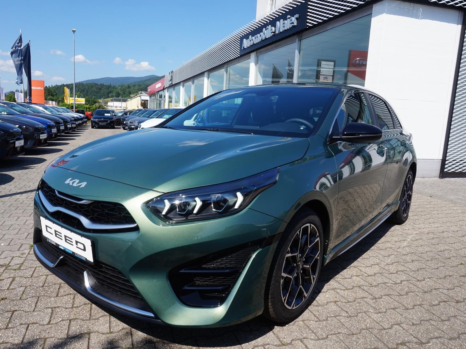 Kia Ceed 1.5 TGDI GT-LINE - Samsaru's Car Outlet