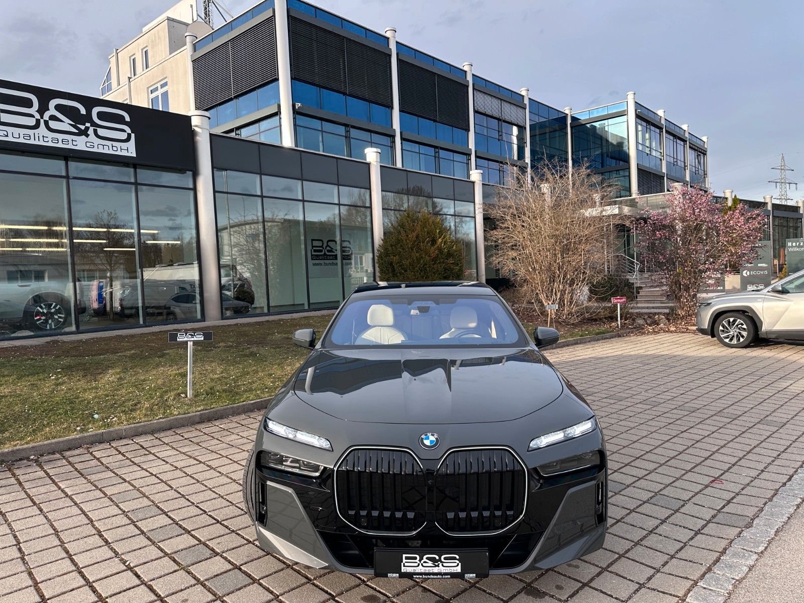 BMW 740 d xDrive M Sport GranLusso,B&W,FondEnt,AutoT