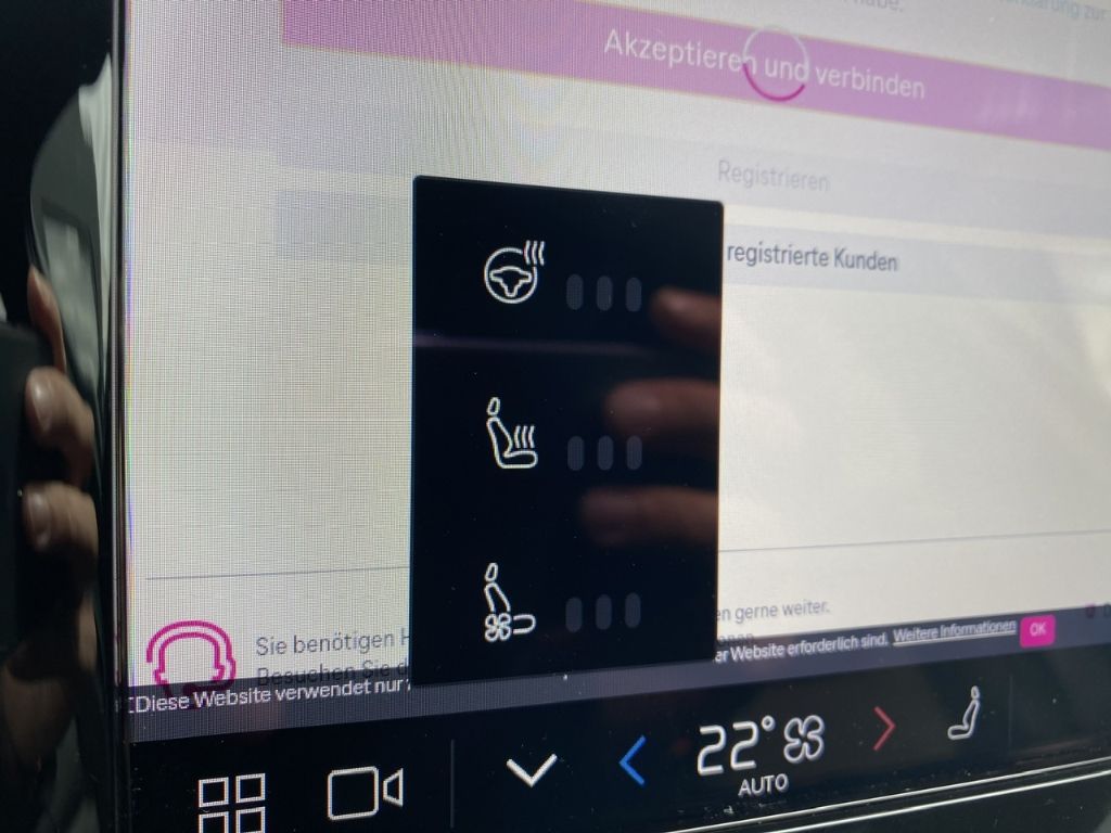 Volvo XC60 Ultra Black Edition Recharge Plug-In Hybrid