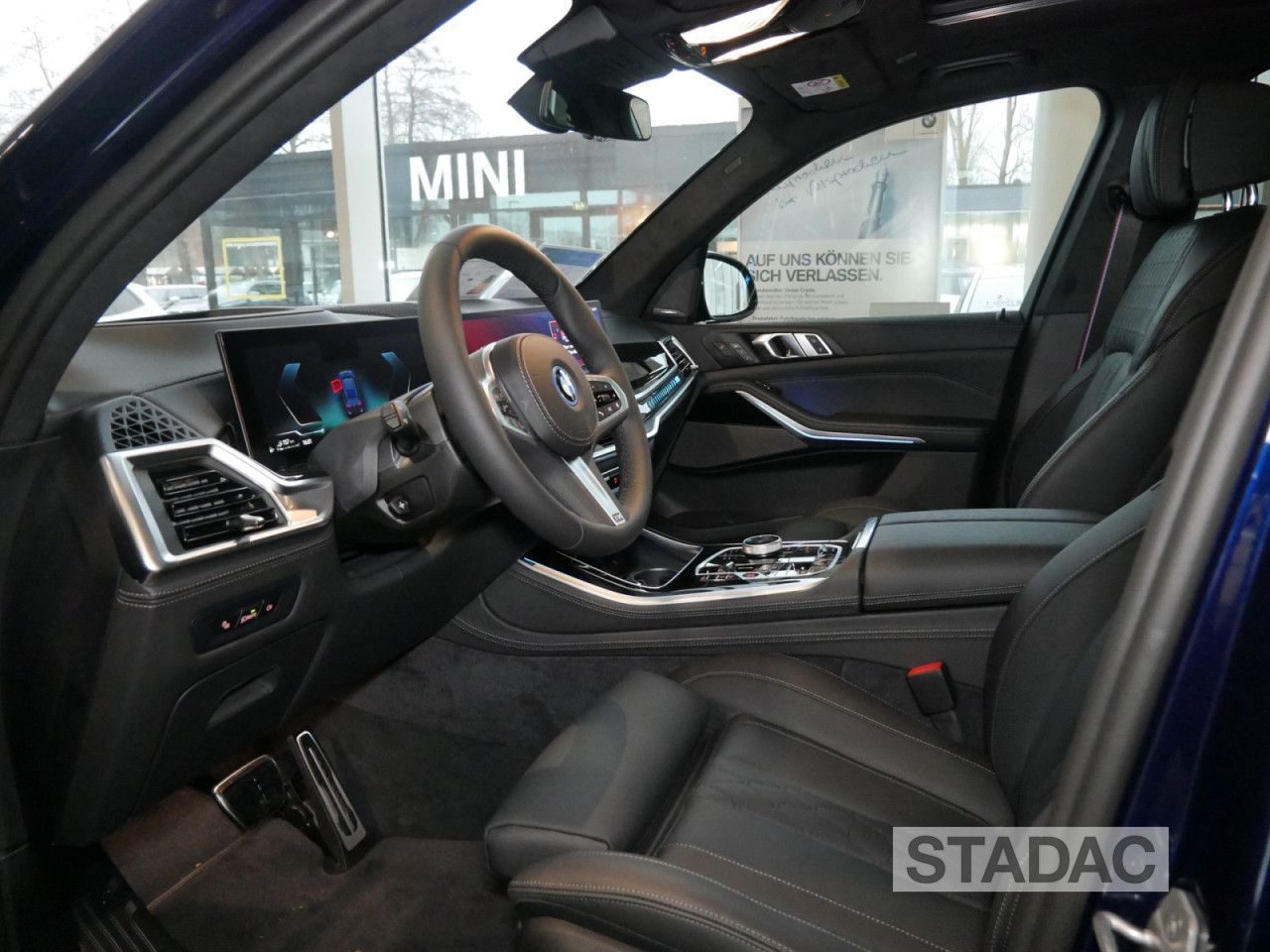 BMW X5 XDRIVE50E Sportpaket Navi LED Vollleder Klima