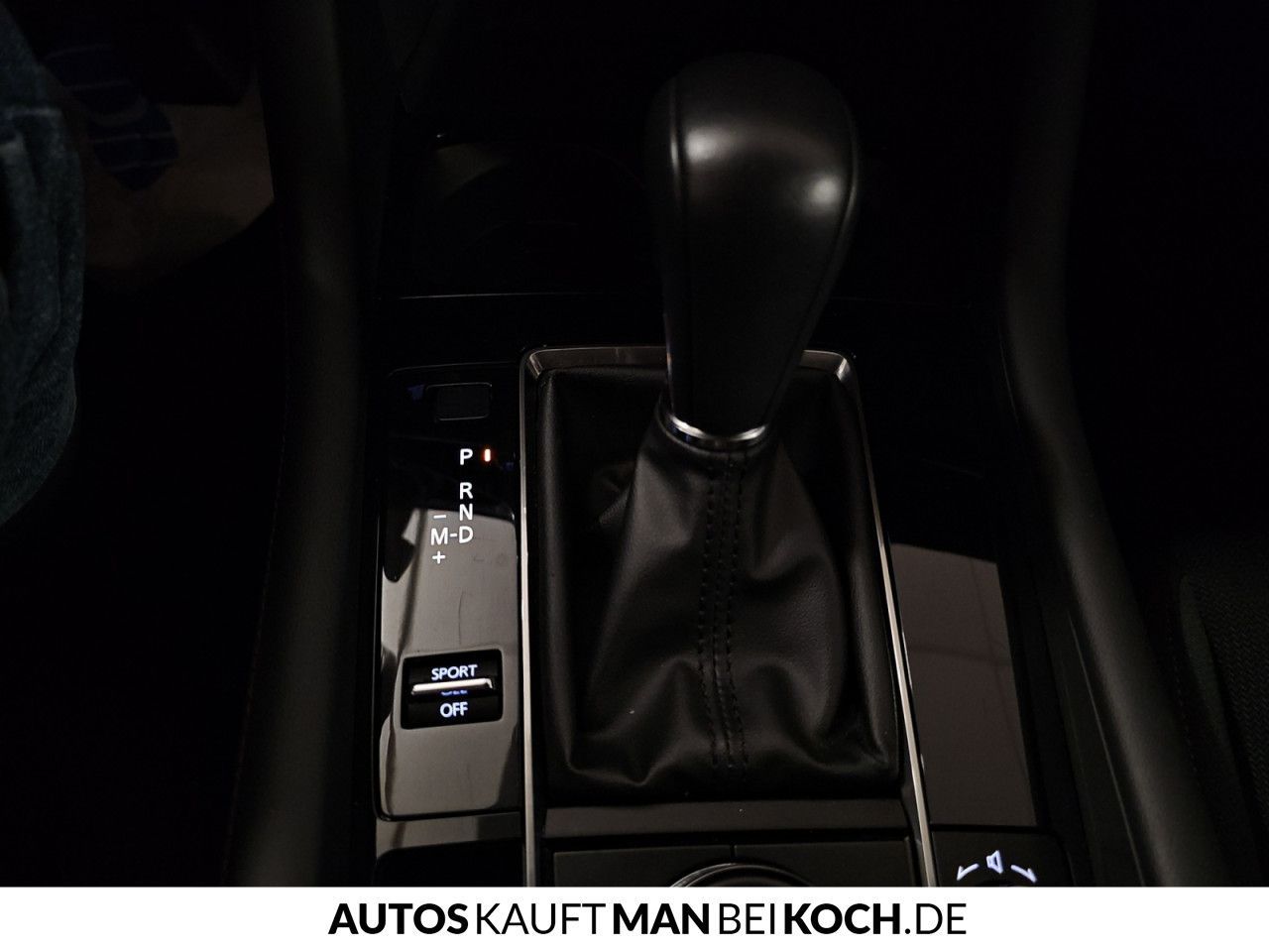 Mazda 3 5HB 2.5L 140ps 6AT FWD Homura ACC HUD Navi LED