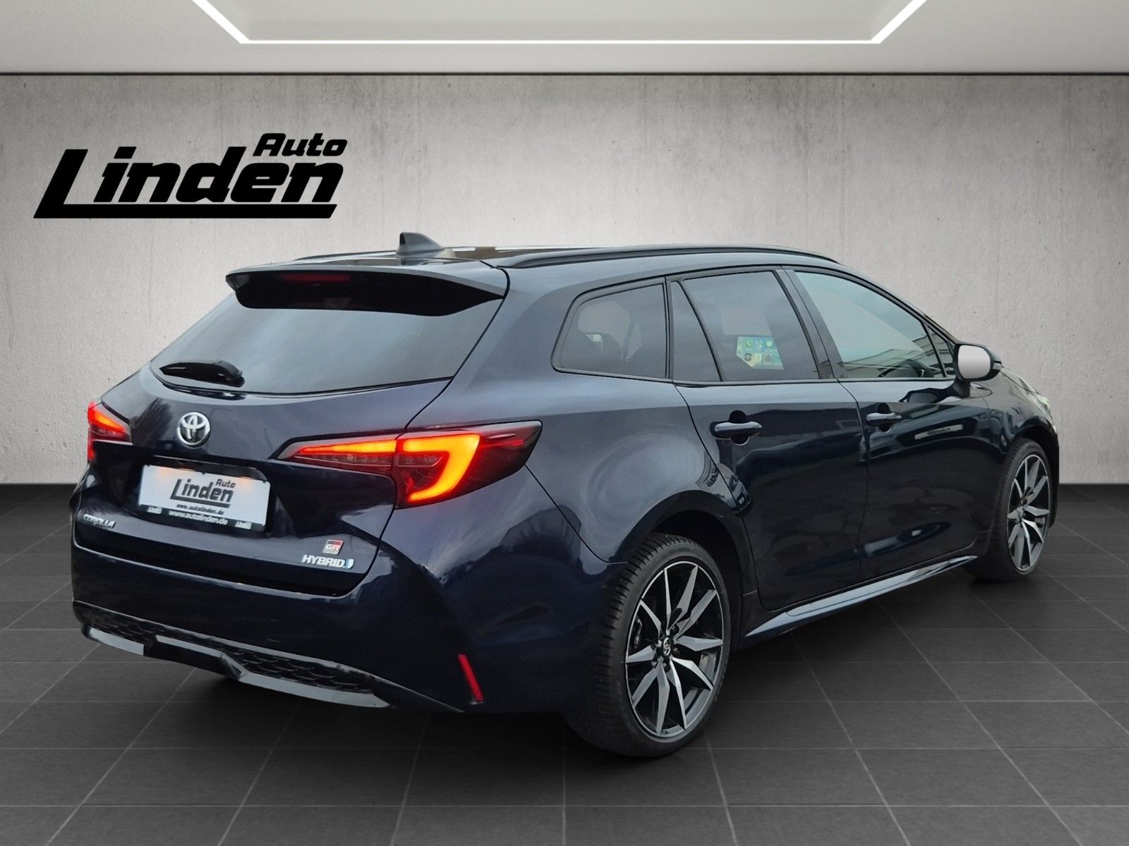 Toyota Corolla TS Hybrid GR Sport Navi Kamera SHZ ACC