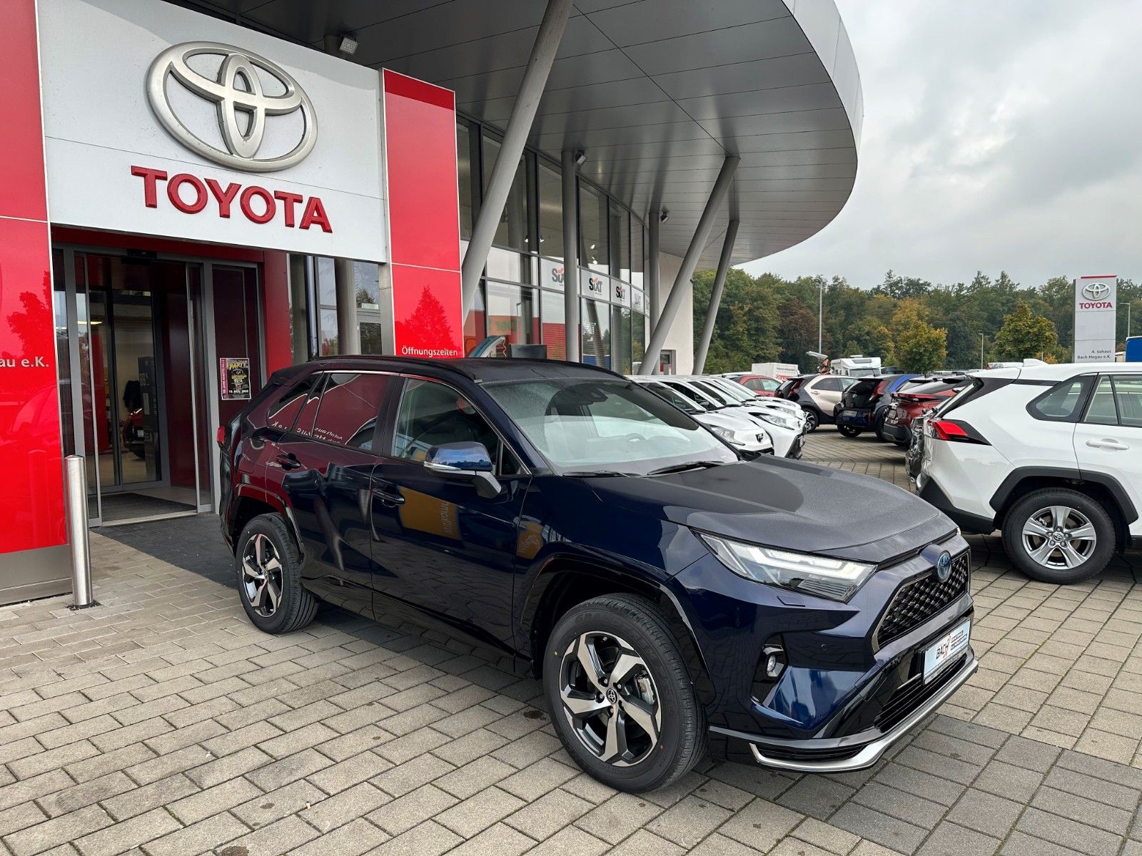 Toyota RAV 4 2.5 Plug-in Hybrid 4x4 Teamplayer,NAVI,HUD
