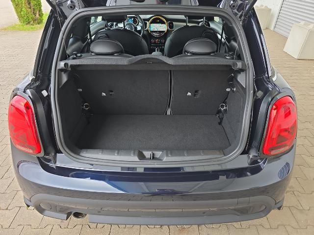 MINI Cooper 1.5 Aut.Yours - Samsaru's Car Outlet