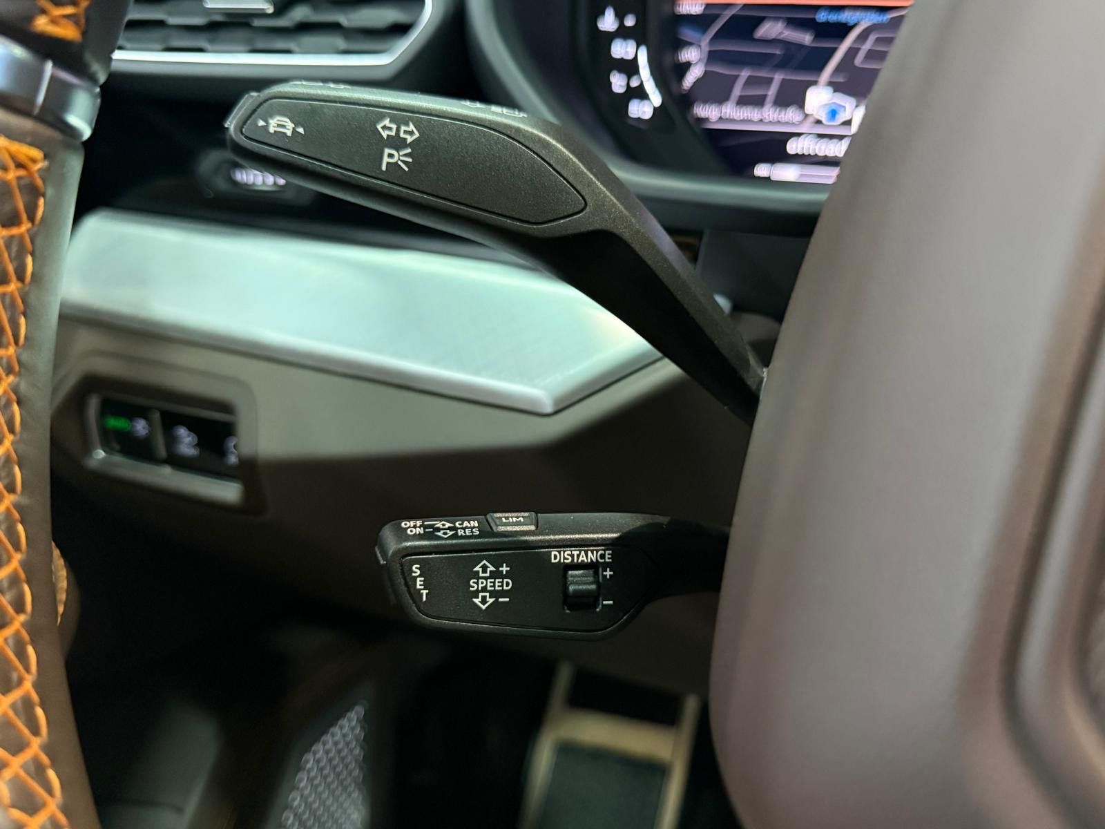 Lamborghini Urus B&O+PANO+HUD+ACC+LASER