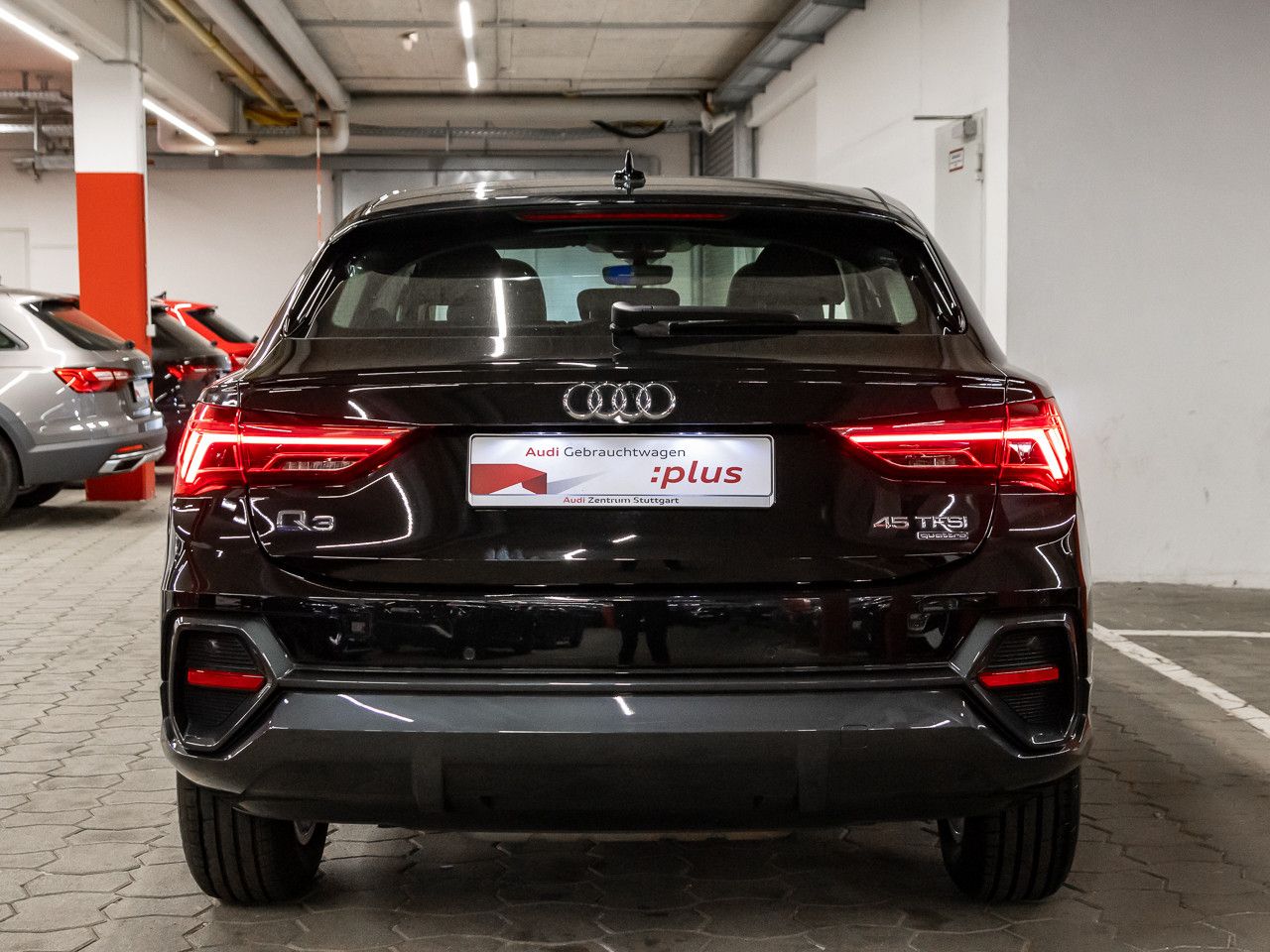Audi Q3 Sportback 45 TFSI qu design selection - Samsaru's Car Outlet