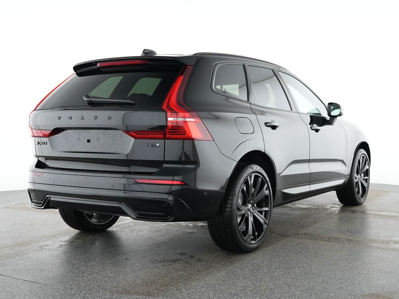 Volvo XC60 T6 AWD Ultra Black Ed. Plug-In |LED|NAVI|AH