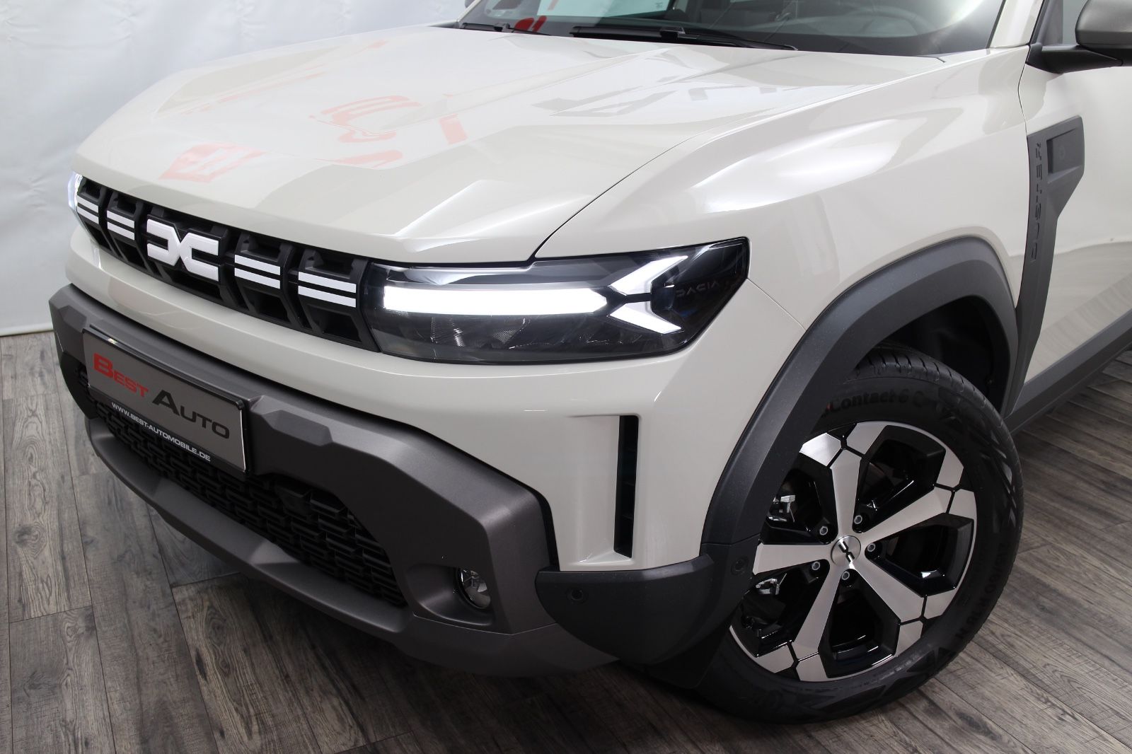 Dacia Duster III Hybrid 140 Journey - Samsaru's Car Outlet