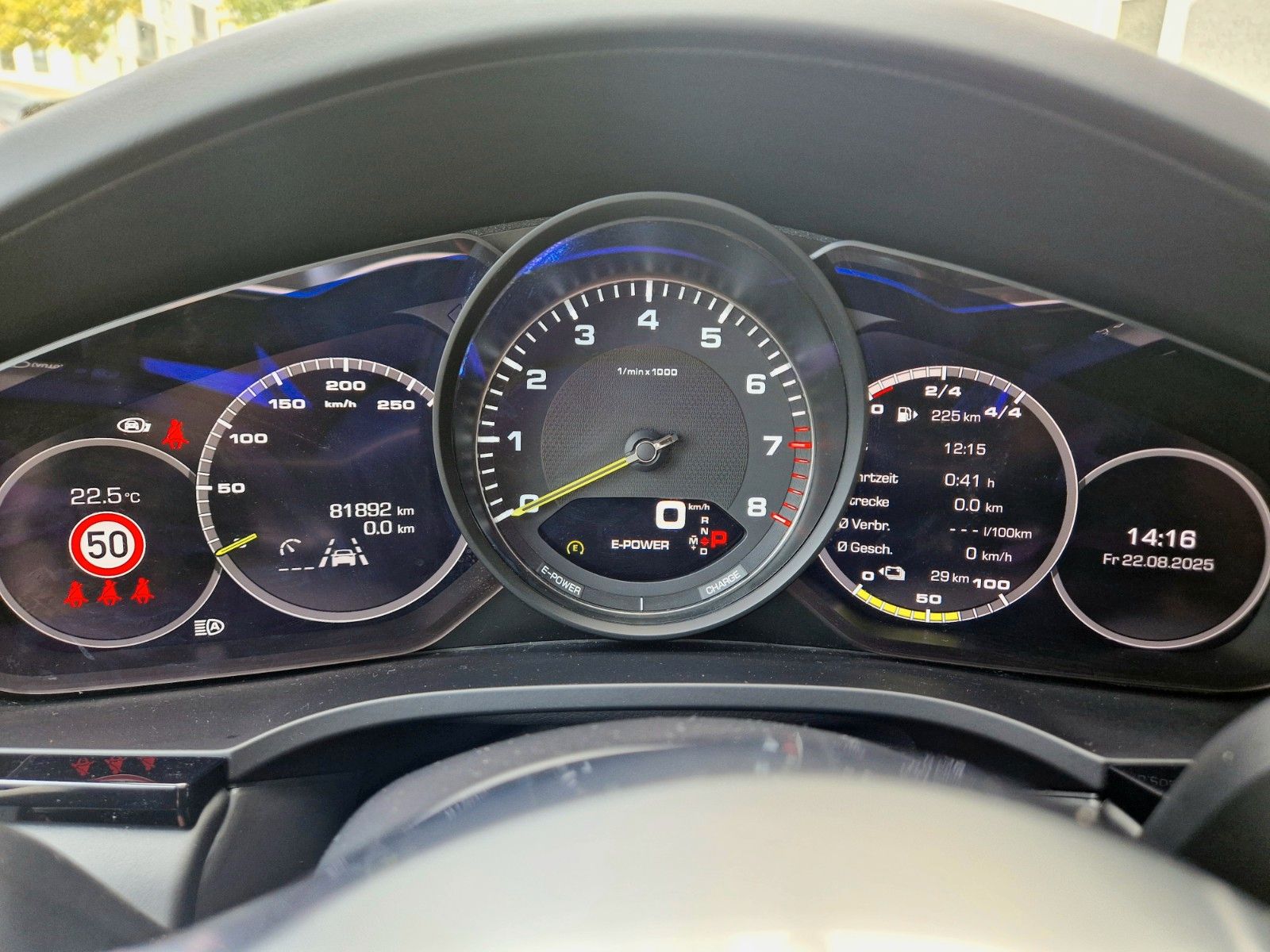 Porsche Cayenne E-Hybrid +SPORTABGAS+PANO+HUD+MEMORY+