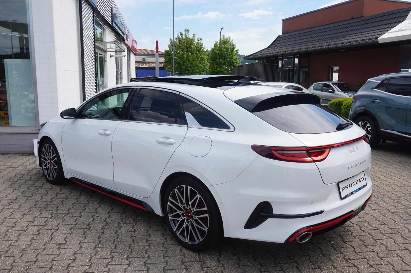Kia ProCee'd 1.6 TGDI DCT GT - Samsaru's Car Outlet