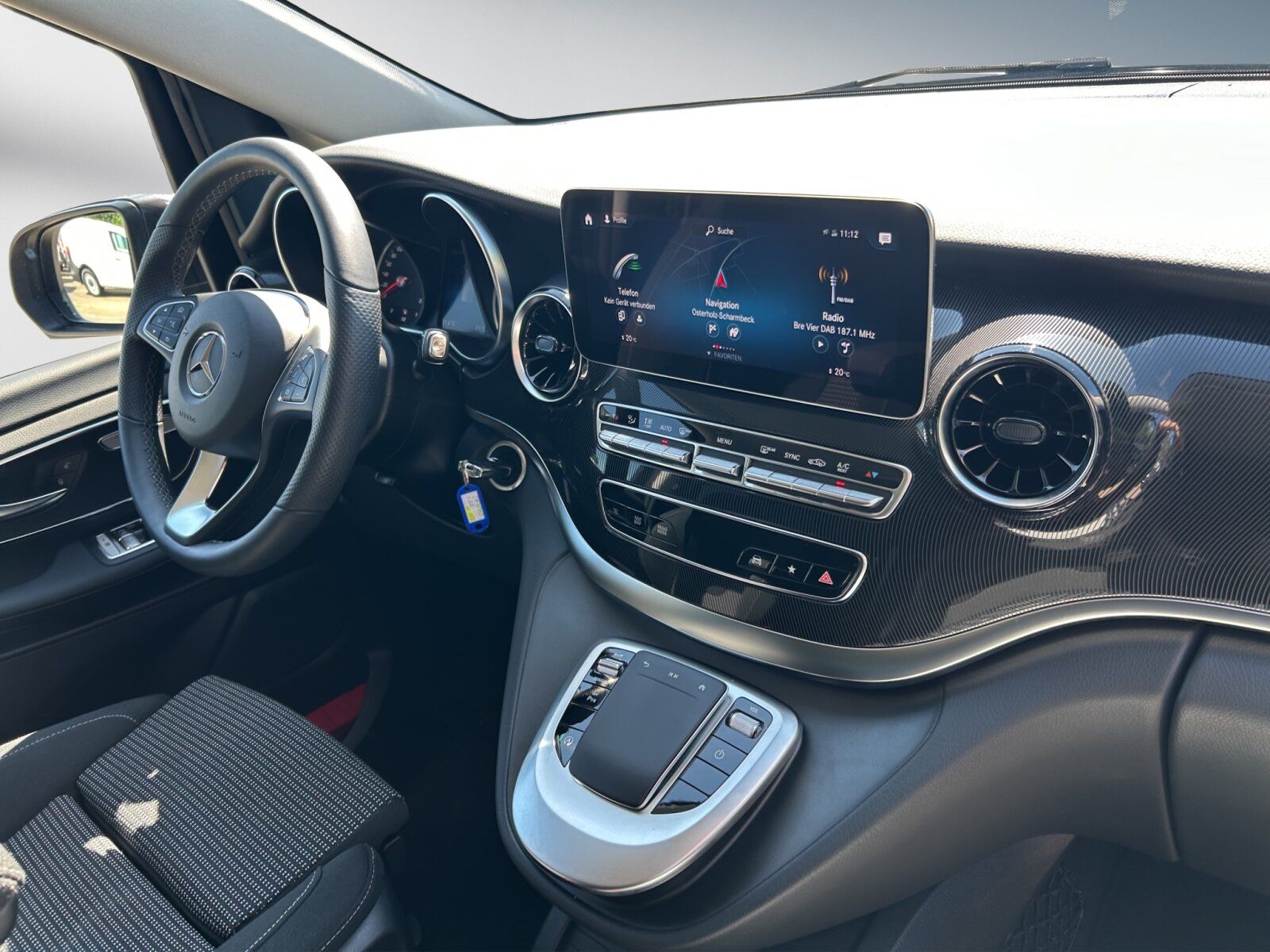 Mercedes-Benz V 220 d EDITION LANG - Samsaru's Car Outlet