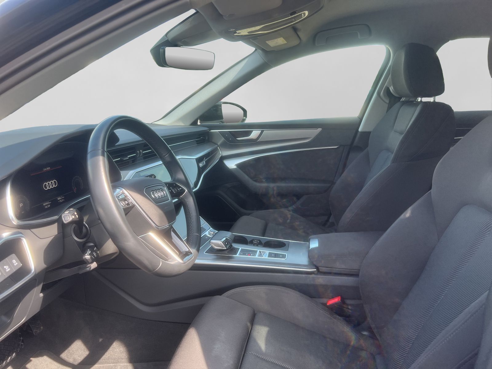 Audi A6 Avant 40 2.0 TDI Sport - Samsaru's Car Outlet