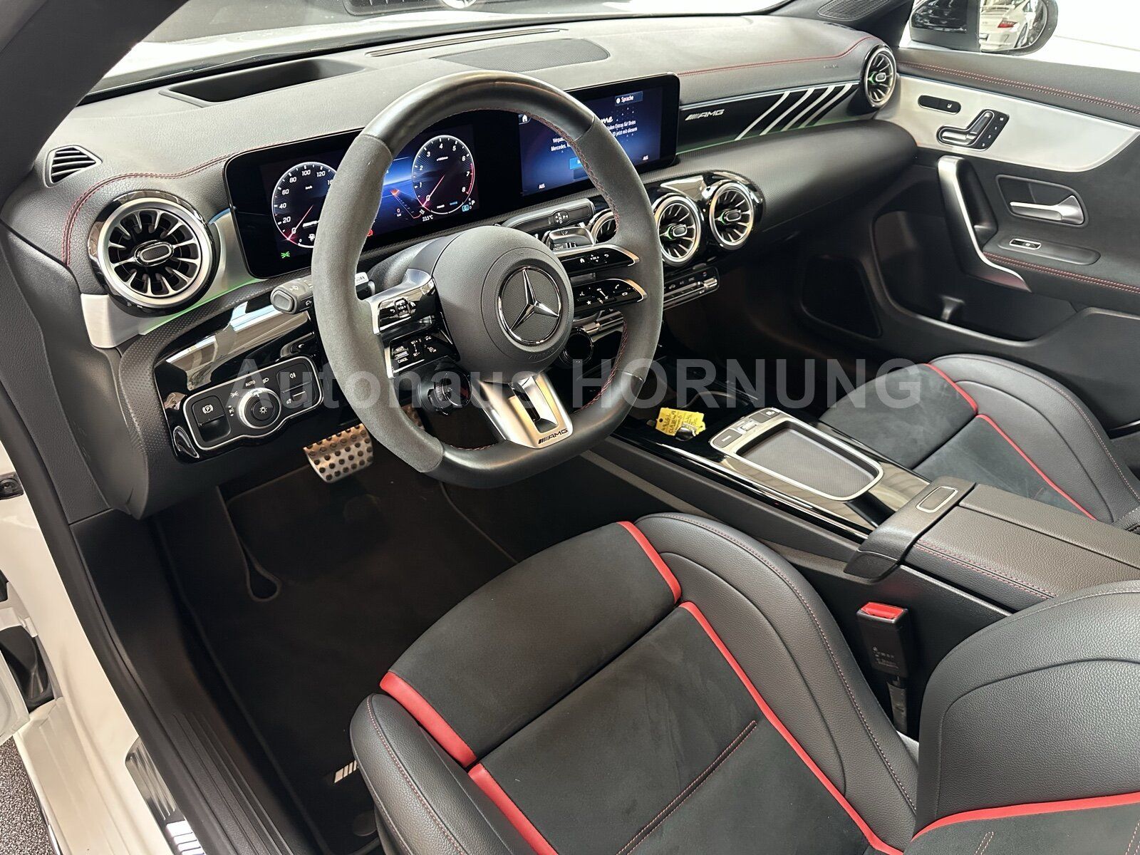 Mercedes-Benz CLA35 AMG 4M - Samsaru's Car Outlet