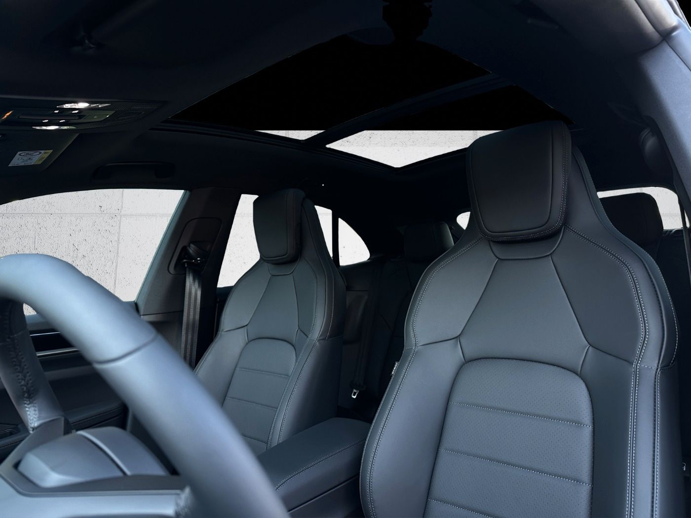 Porsche Macan - Samsaru's Car Outlet