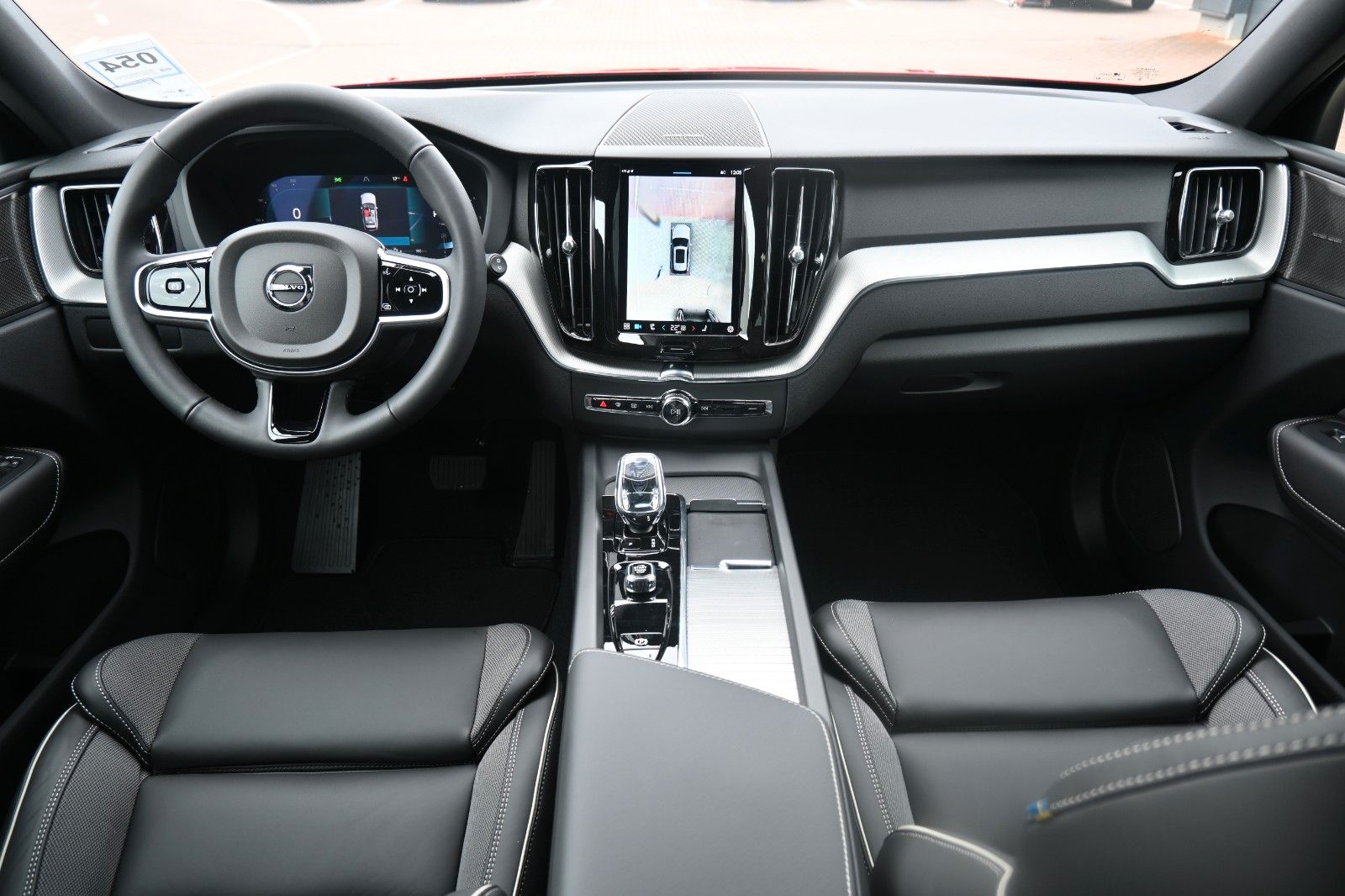 Volvo XC60 B4 D AWD Black *H&K*STDHZG*360°*ACC