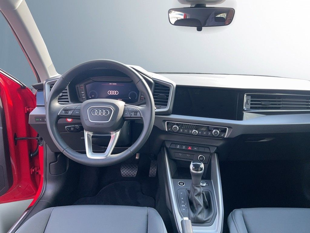 Audi A1 allstreet 30 TFSI Navi LED VC Optik schwarz p