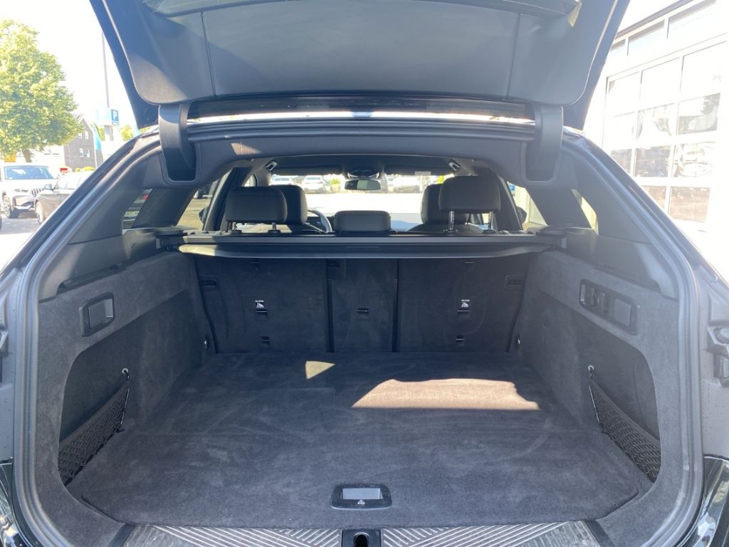 BMW 520 i Touring M Sport AHK/Standheizung/HarmanKar