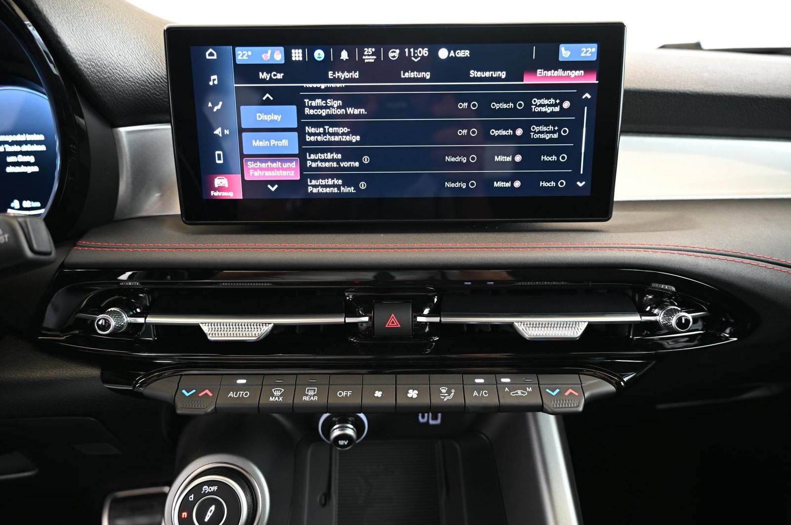 Alfa Romeo Tonale 1.3 PHEV 280 Q4 Tributo Italiano LED/PANO