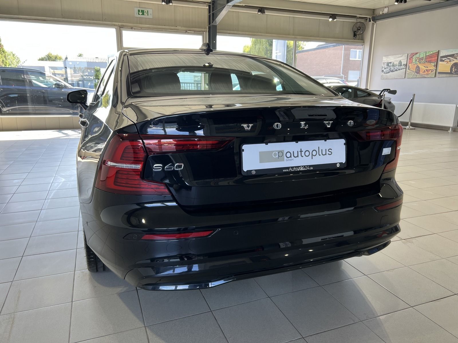 Volvo S60 T8 Ultimate Dark Recharge AWD HeadUp 360°