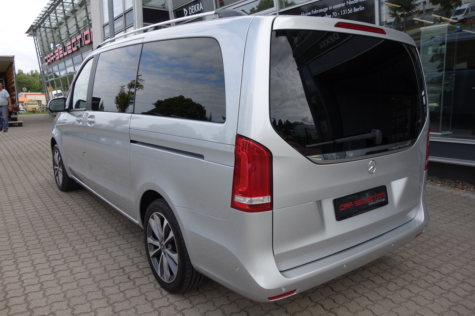Mercedes-Benz V 300 d 4Mat Lang LED/MBUX/LEDER/eHECKTÜR/2xsTÜR