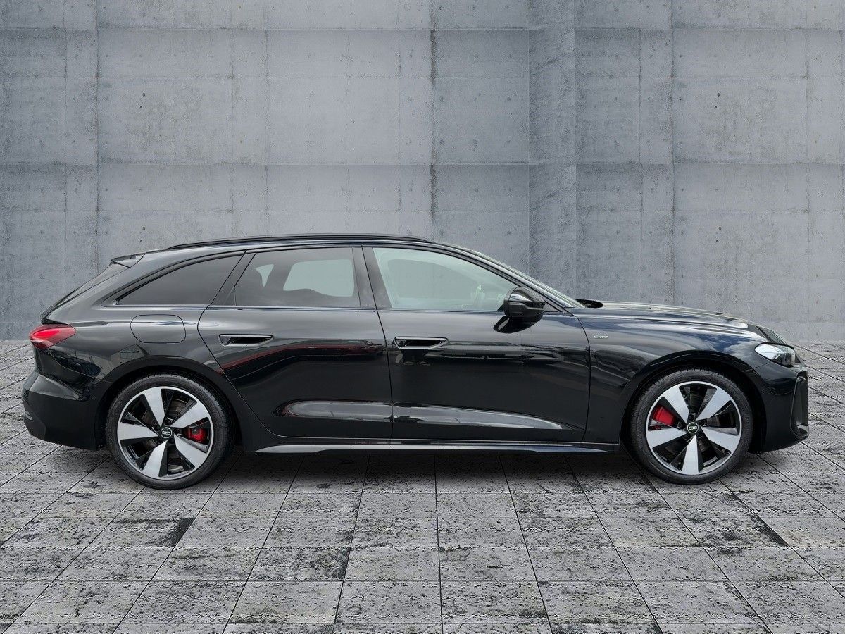 Audi A5 Avant e-hybrid 220kW S-LINE MATRIX+AHK+PANO