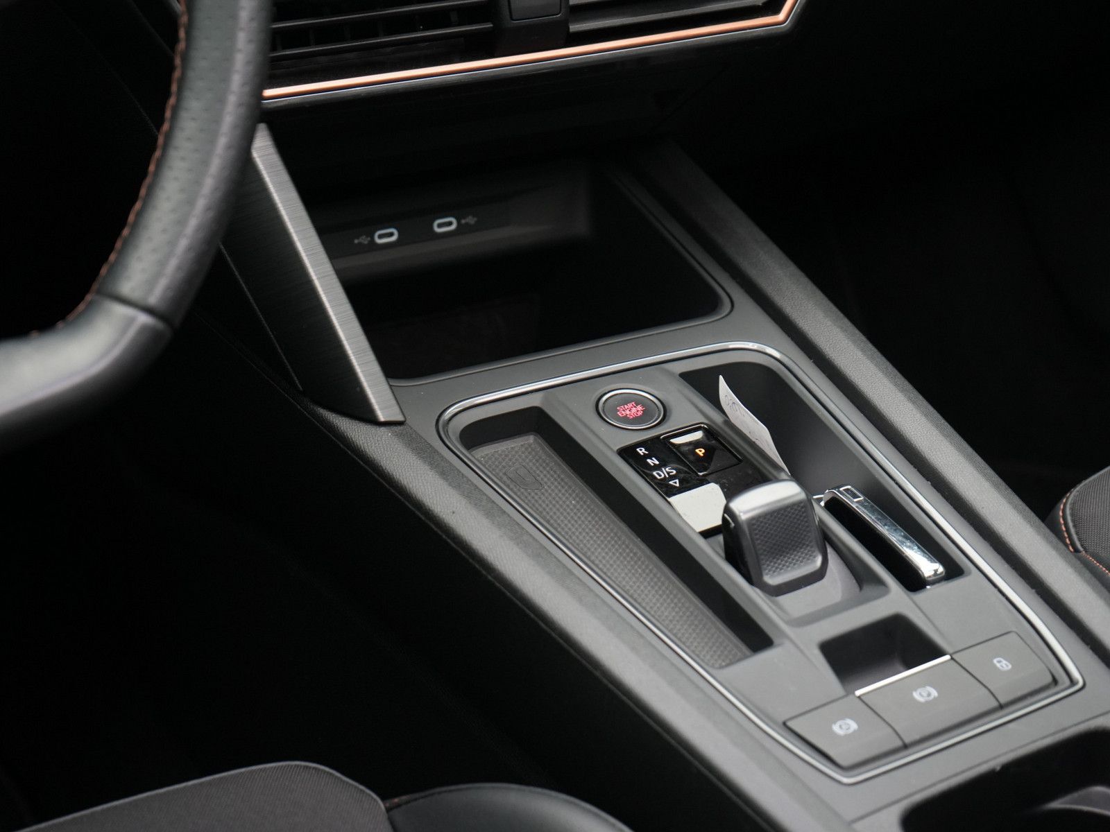 Cupra Formentor VZ e-Hybrid PANO LEDER AHK ACC NAVI