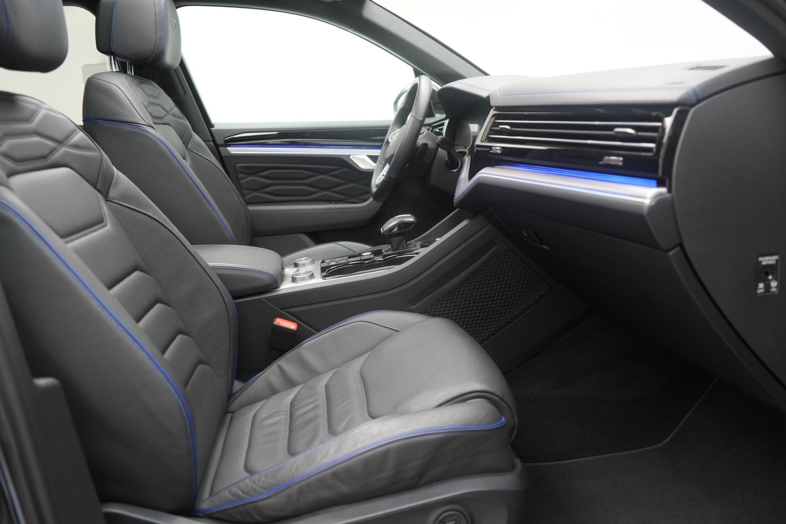 Volkswagen Touareg R 4 Motion 3.0 eHybrid Leder/ACC/Night/H