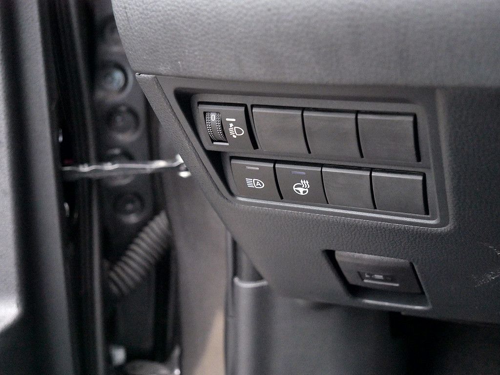 Toyota Yaris Hybrid Style Comfort PDC ACC LED KAMERA