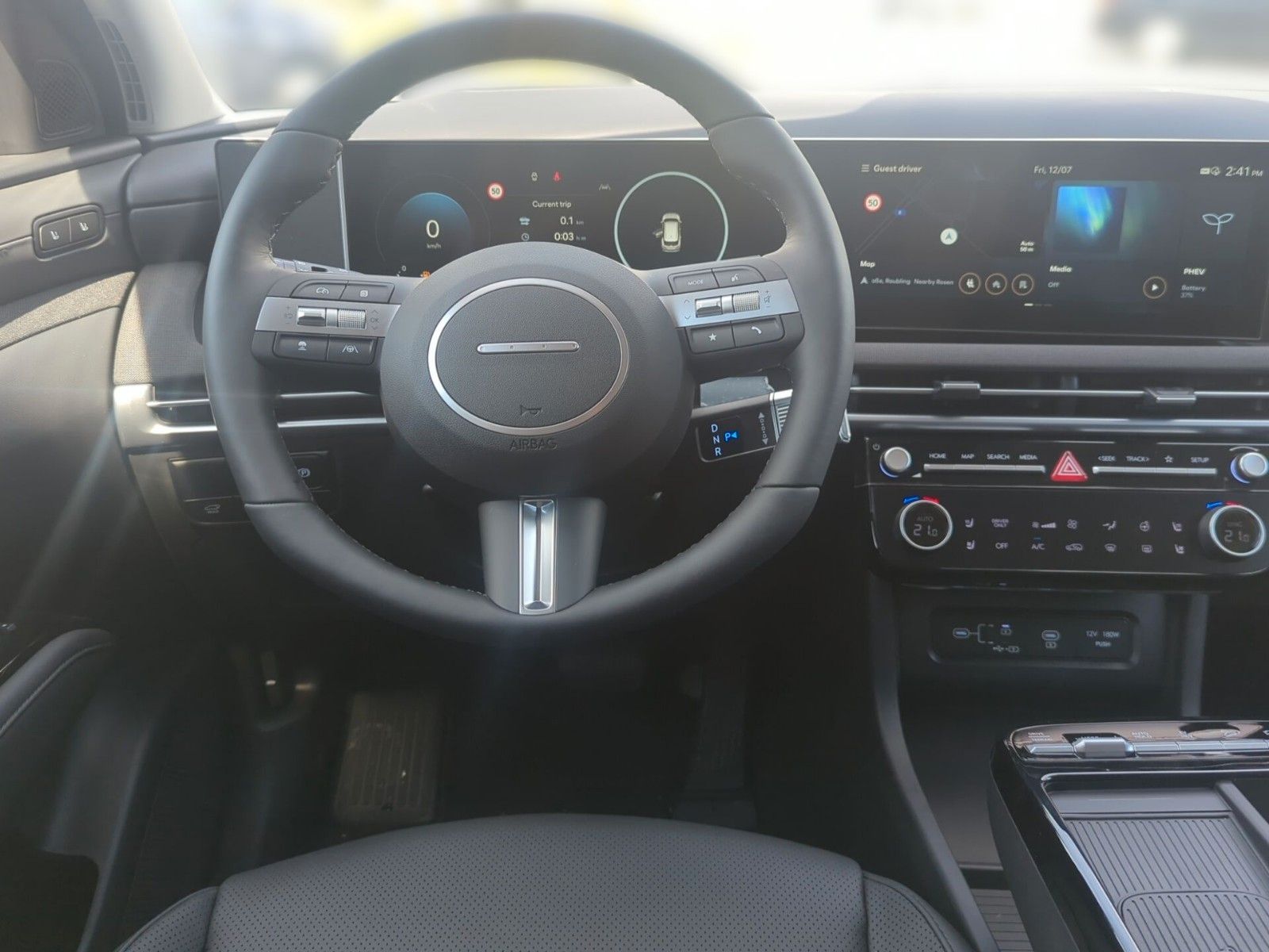 Hyundai TUCSON Prime Plug-In Hybrid 4WD - Samsaru's Car Outlet