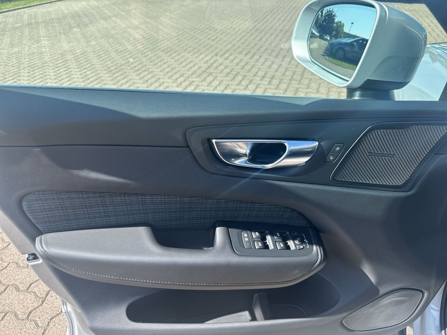 Volvo XC60 B5 B AWD CoreAHK LED GJR